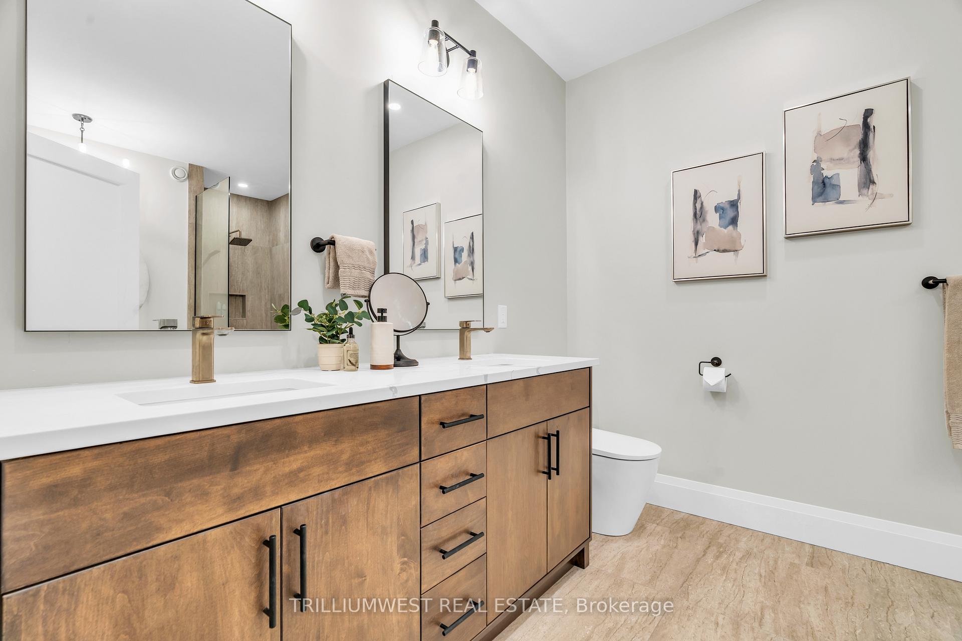 Photo 17 of Unit 9, 260 Deer Ridge Drive, Kitchener — HOMEH