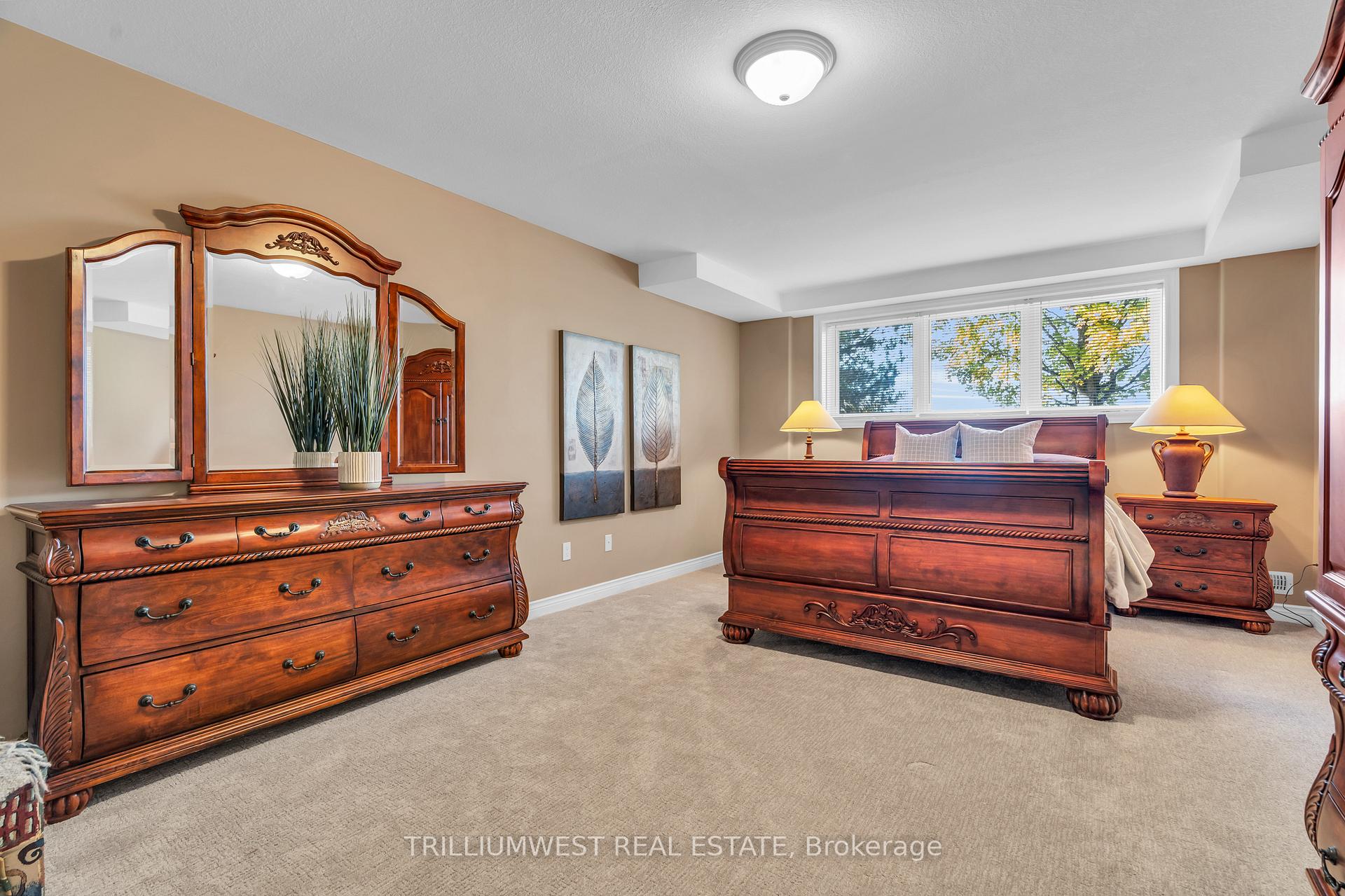 Photo 25 of Unit 9, 260 Deer Ridge Drive, Kitchener — HOMEH