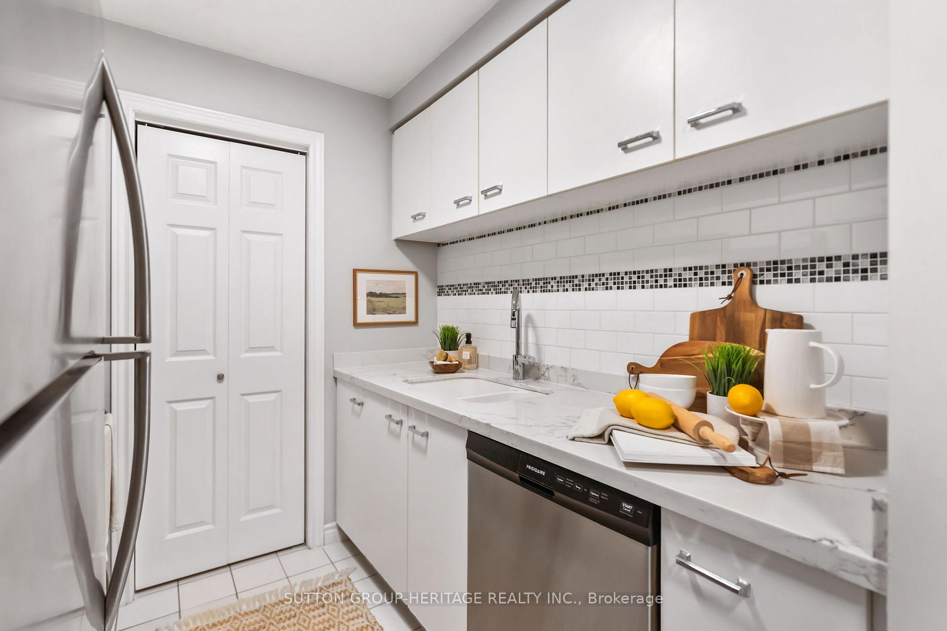 Photo 7 of Unit 320, 193 Lake Driveway, Ajax, South West — HOMEH