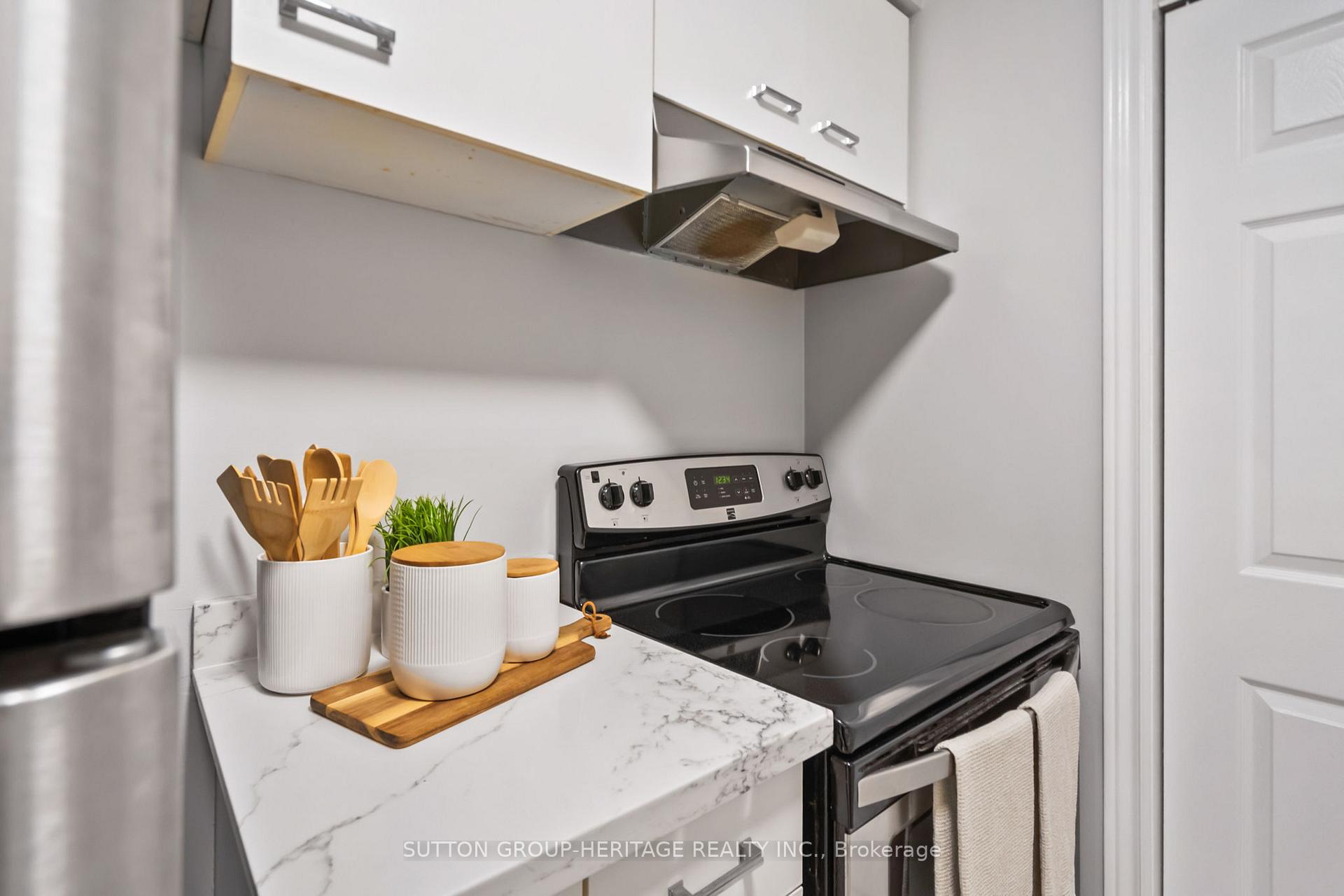 Photo 8 of Unit 320, 193 Lake Driveway, Ajax, South West — HOMEH