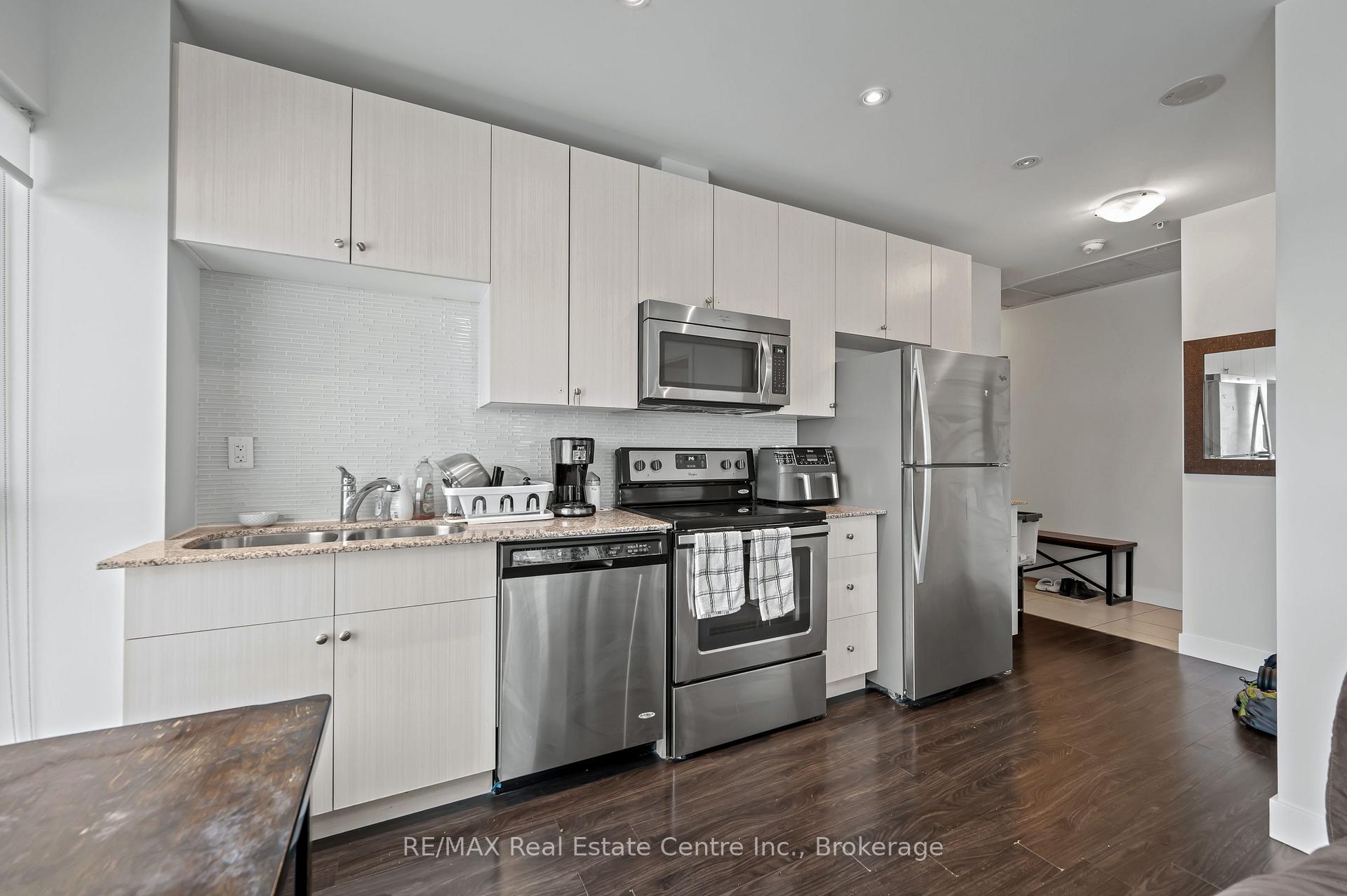 Photo 10 of Unit 1202, 1 Victoria Street S, Kitchener — HOMEH