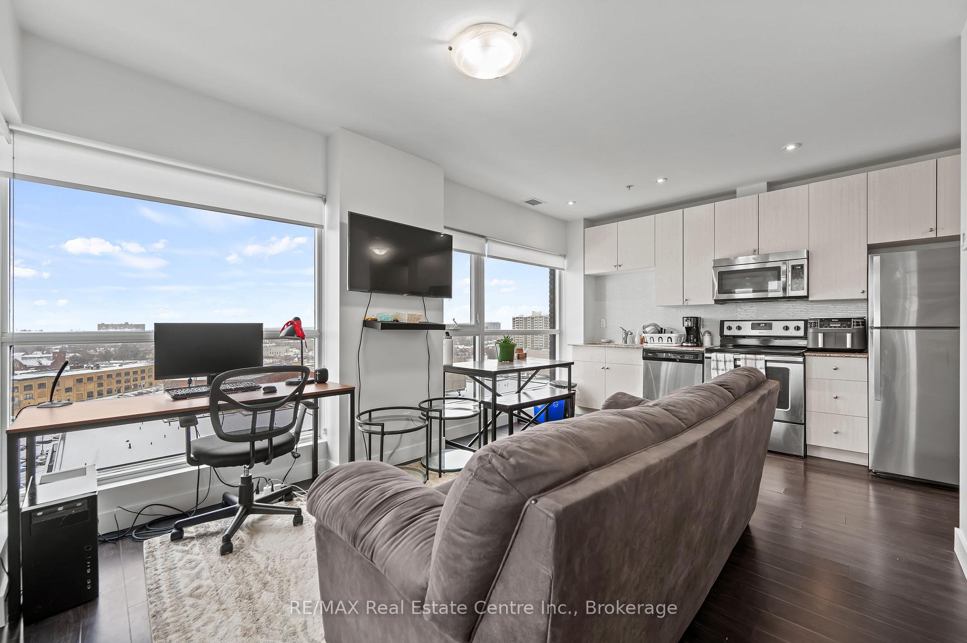 Photo 9 of Unit 1202, 1 Victoria Street S, Kitchener — HOMEH