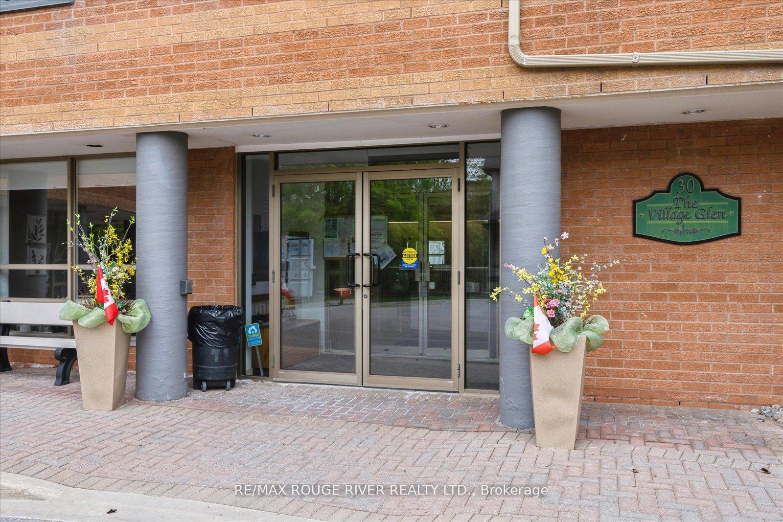 Photo 10 of Unit 210, 30 Wilson Street, Markham, Old Markham Village — HOMEH