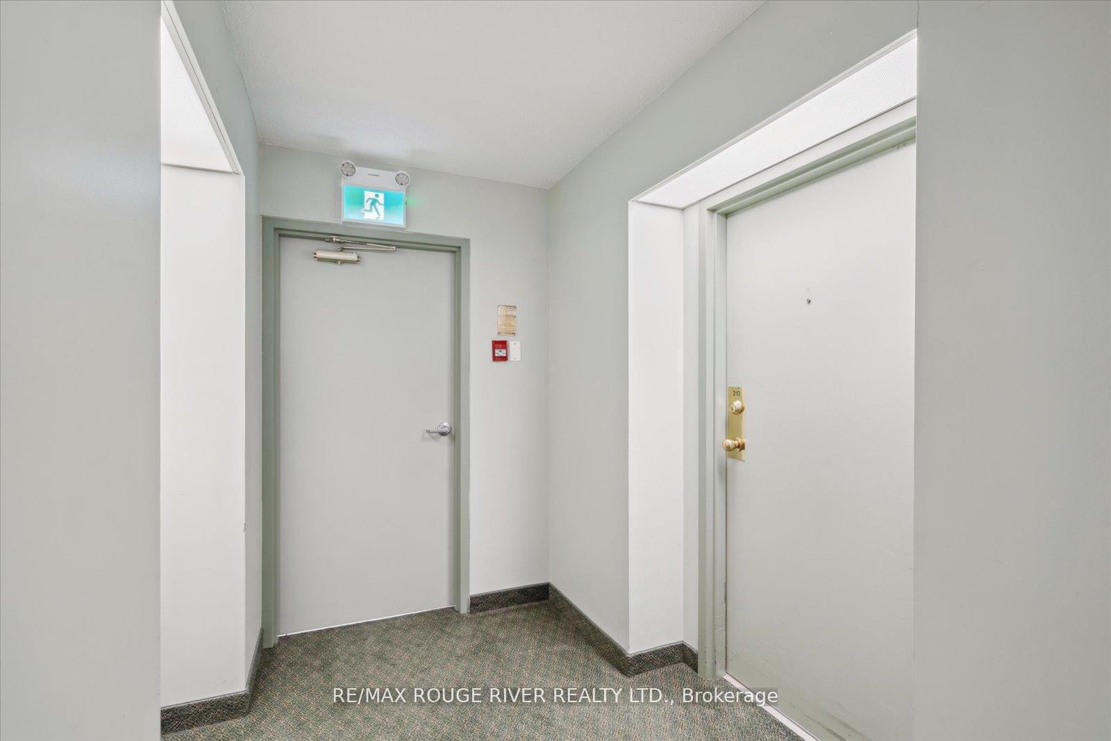 Photo 3 of Unit 210, 30 Wilson Street, Markham, Old Markham Village — HOMEH
