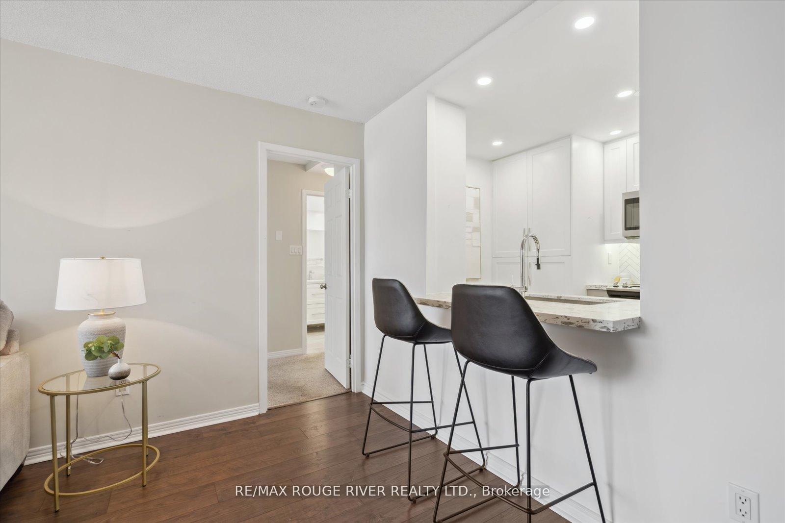 Photo 18 of Unit 210, 30 Wilson Street, Markham, Old Markham Village — HOMEH