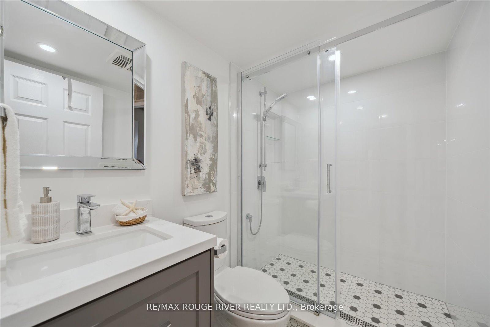 Photo 26 of Unit 210, 30 Wilson Street, Markham, Old Markham Village — HOMEH