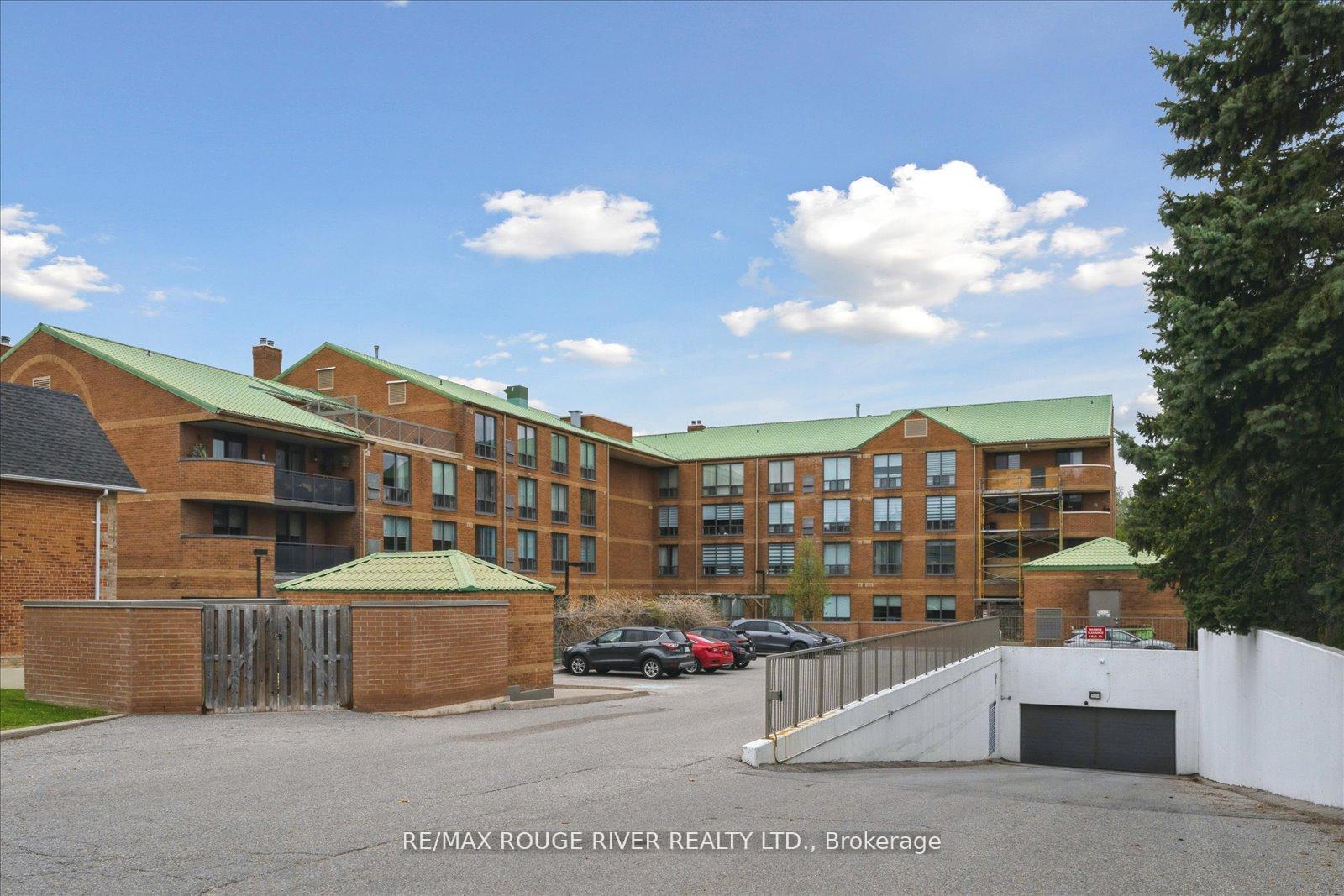 Photo 36 of Unit 210, 30 Wilson Street, Markham, Old Markham Village — HOMEH
