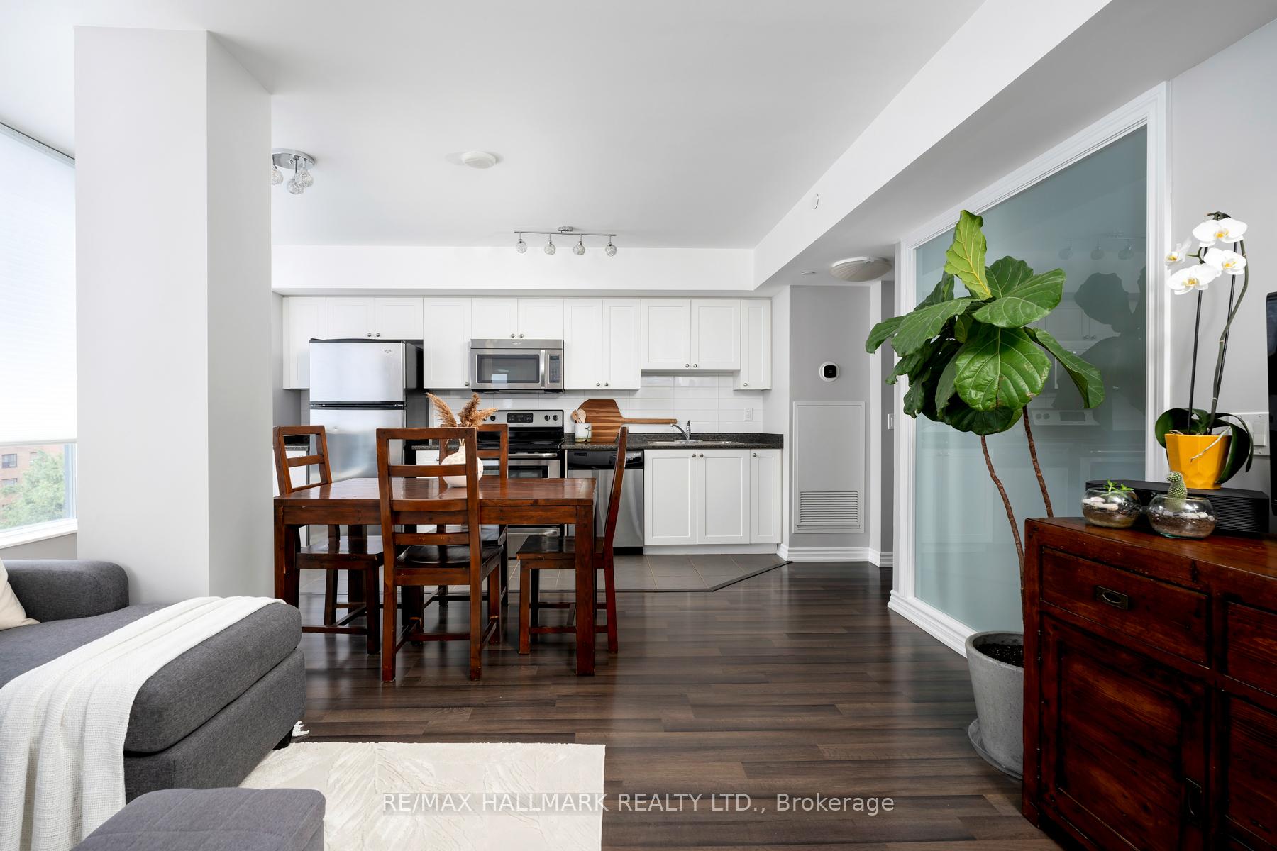 Photo 10 of Unit 608, 280 Donlands Avenue, Toronto, Danforth Village-East York — HOMEH