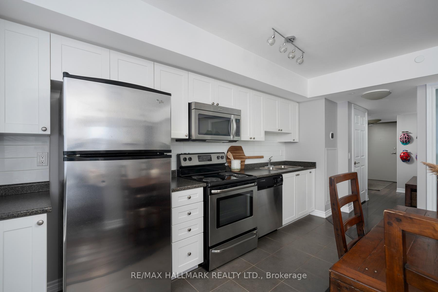 Photo 7 of Unit 608, 280 Donlands Avenue, Toronto, Danforth Village-East York — HOMEH