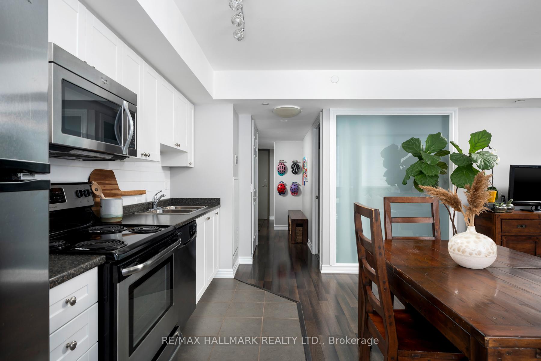 Photo 13 of Unit 608, 280 Donlands Avenue, Toronto, Danforth Village-East York — HOMEH