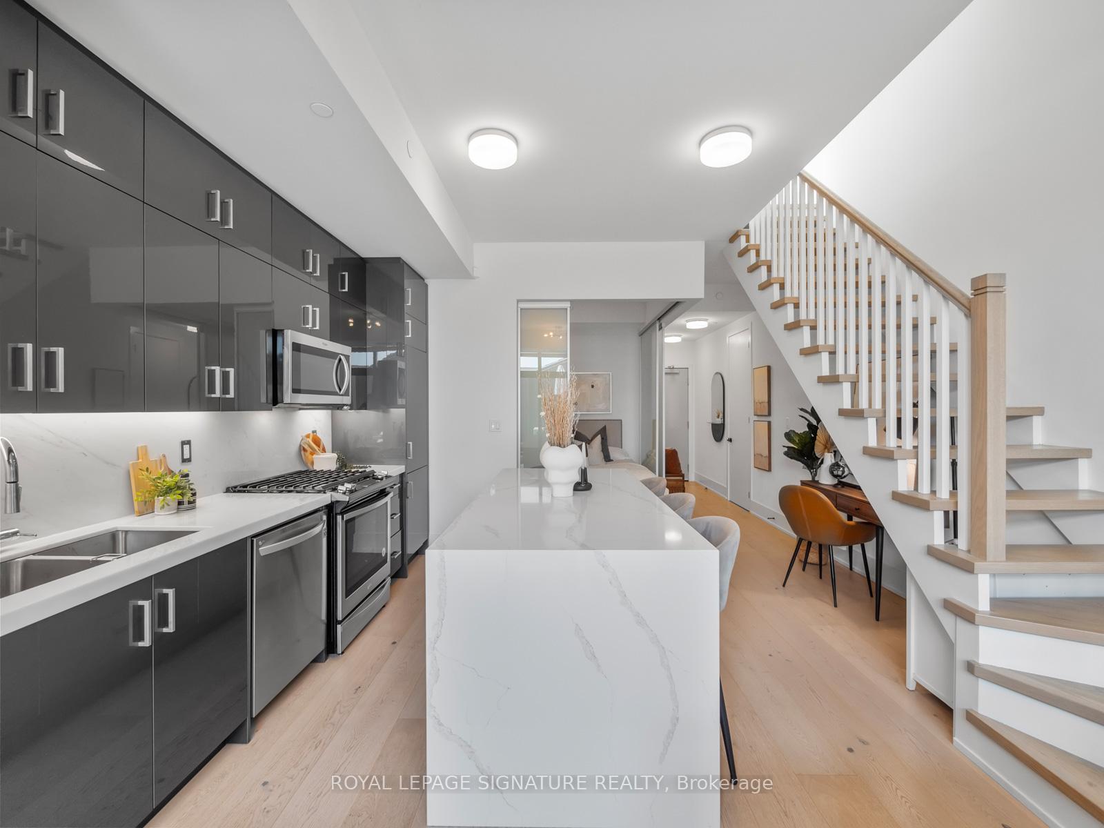 Photo 7 of Unit 406, 14 Dewhurst Boulevard, Toronto, Danforth — HOMEH