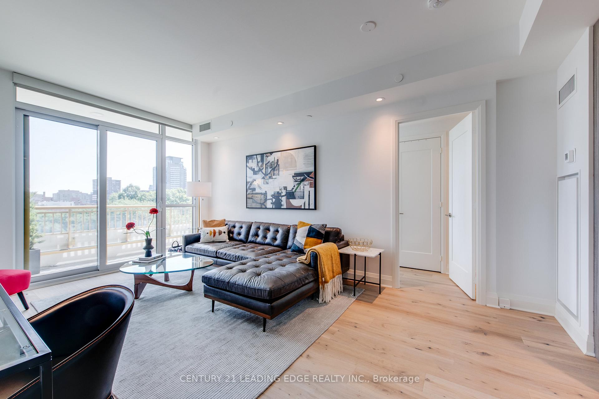 Photo 20 of Unit 706, 151 Avenue Road, Toronto, The Annex — HOMEH