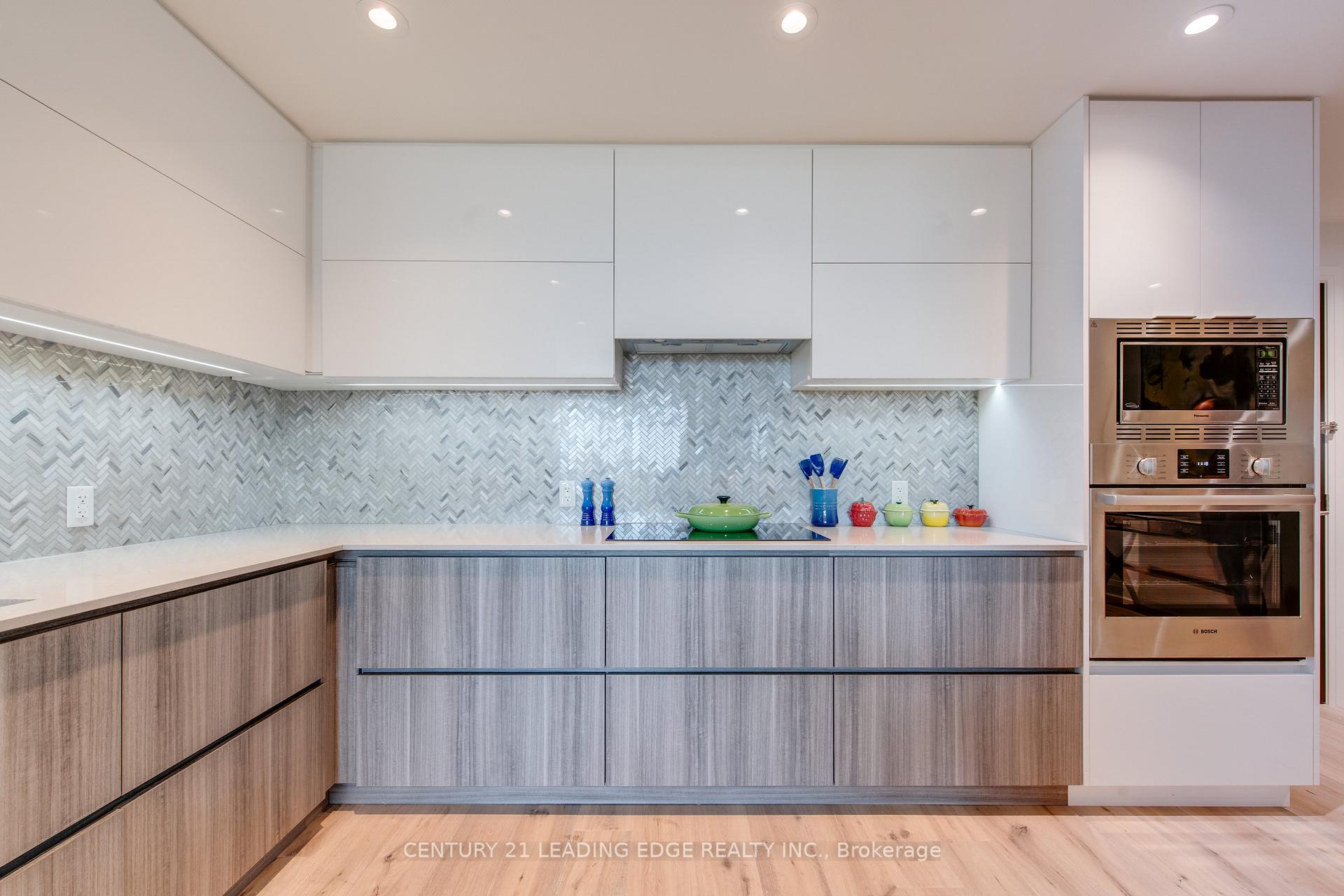 Photo 23 of Unit 706, 151 Avenue Road, Toronto, The Annex — HOMEH