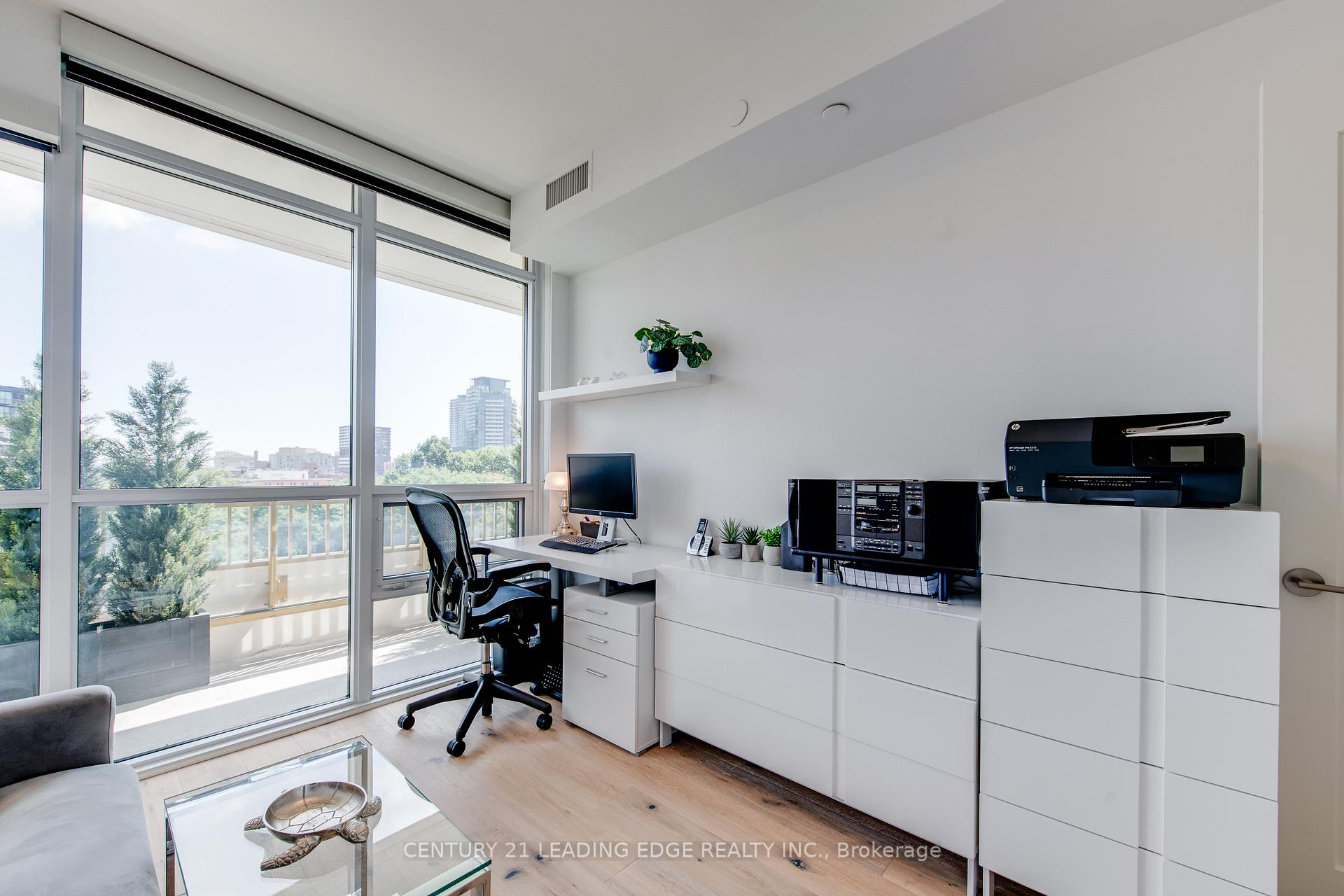 Photo 12 of Unit 706, 151 Avenue Road, Toronto, The Annex — HOMEH