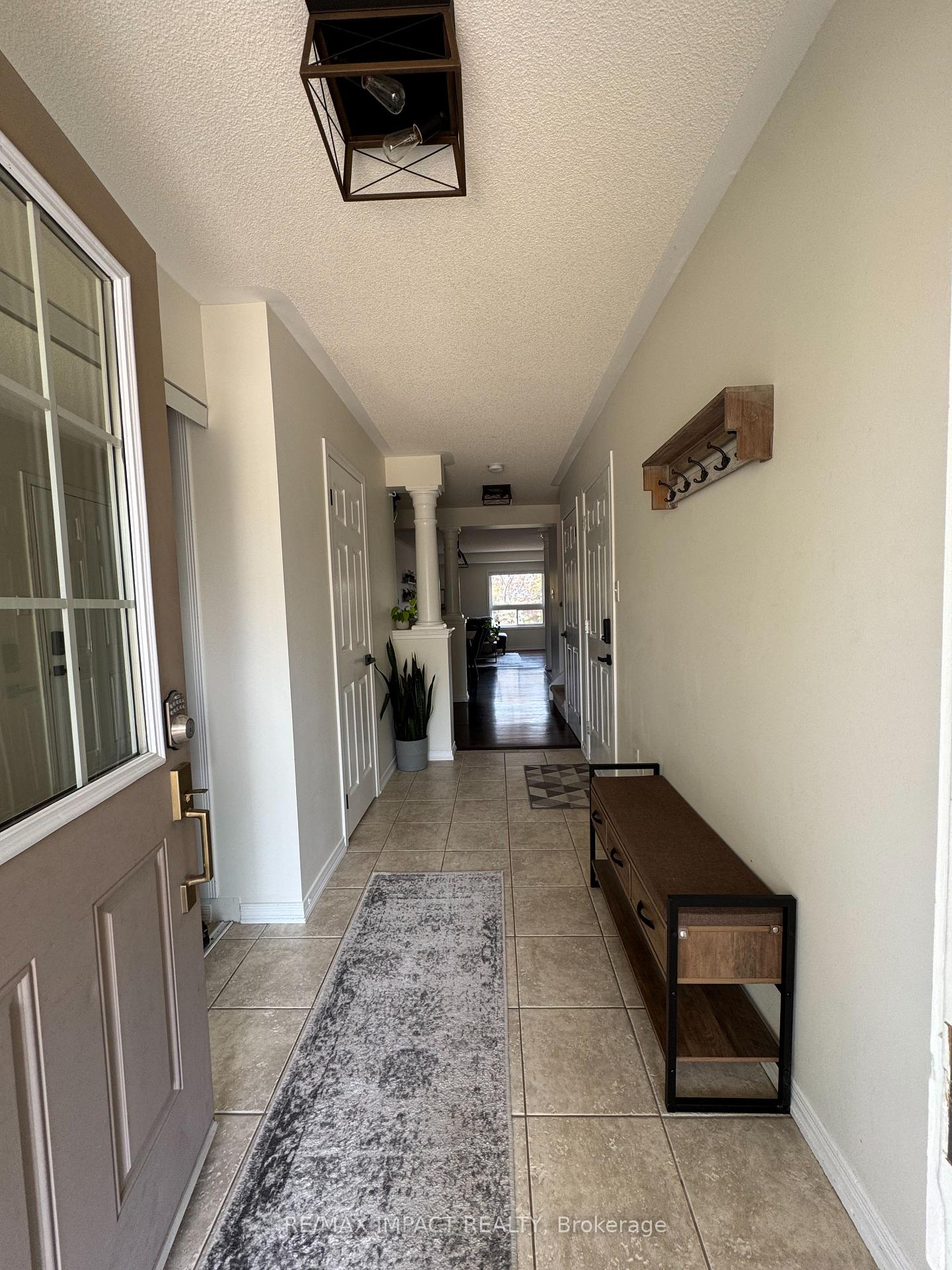 Photo 8 of 31 Quackenbush Street, Clarington, Bowmanville — HOMEH