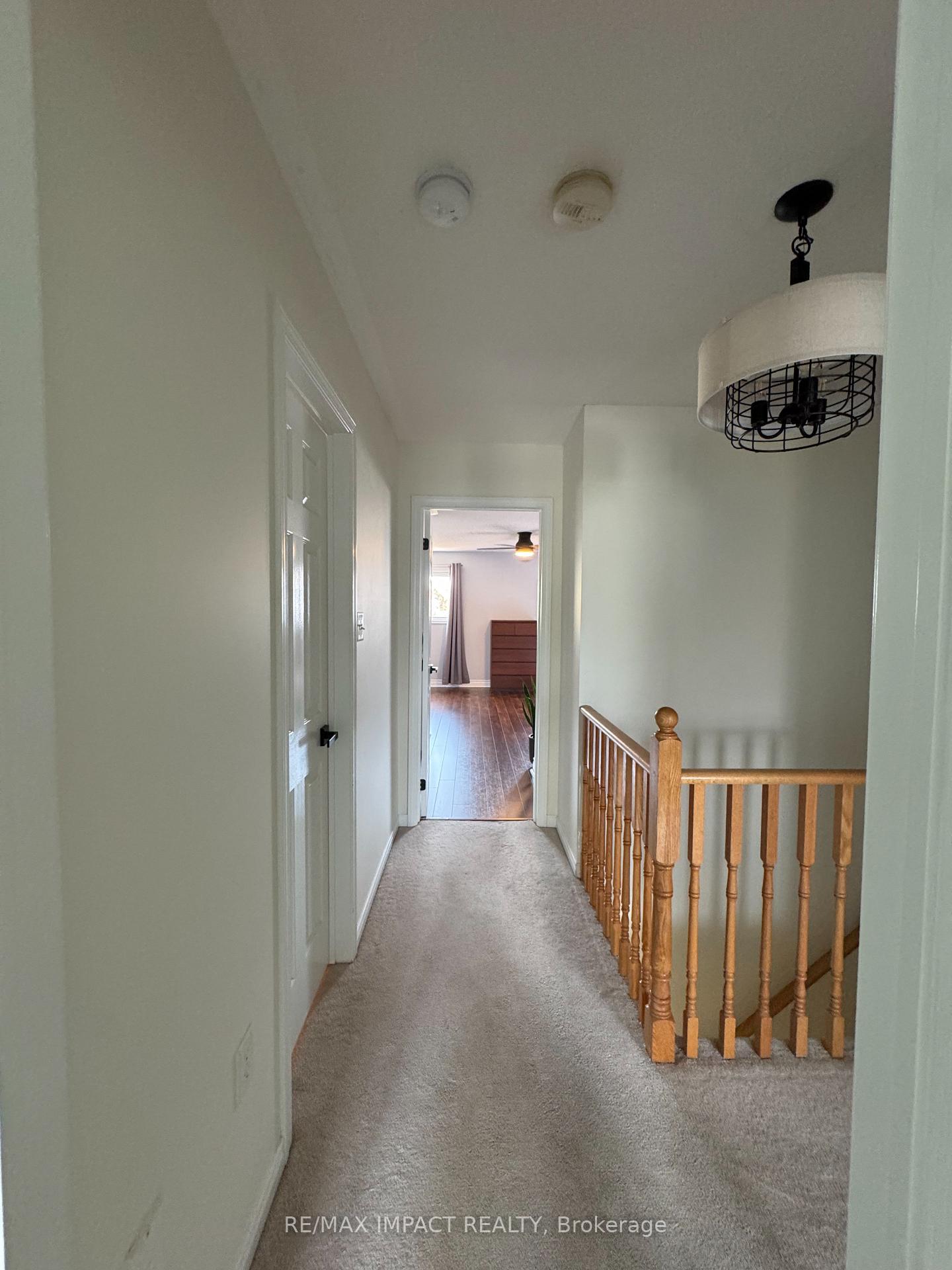 Photo 14 of 31 Quackenbush Street, Clarington, Bowmanville — HOMEH