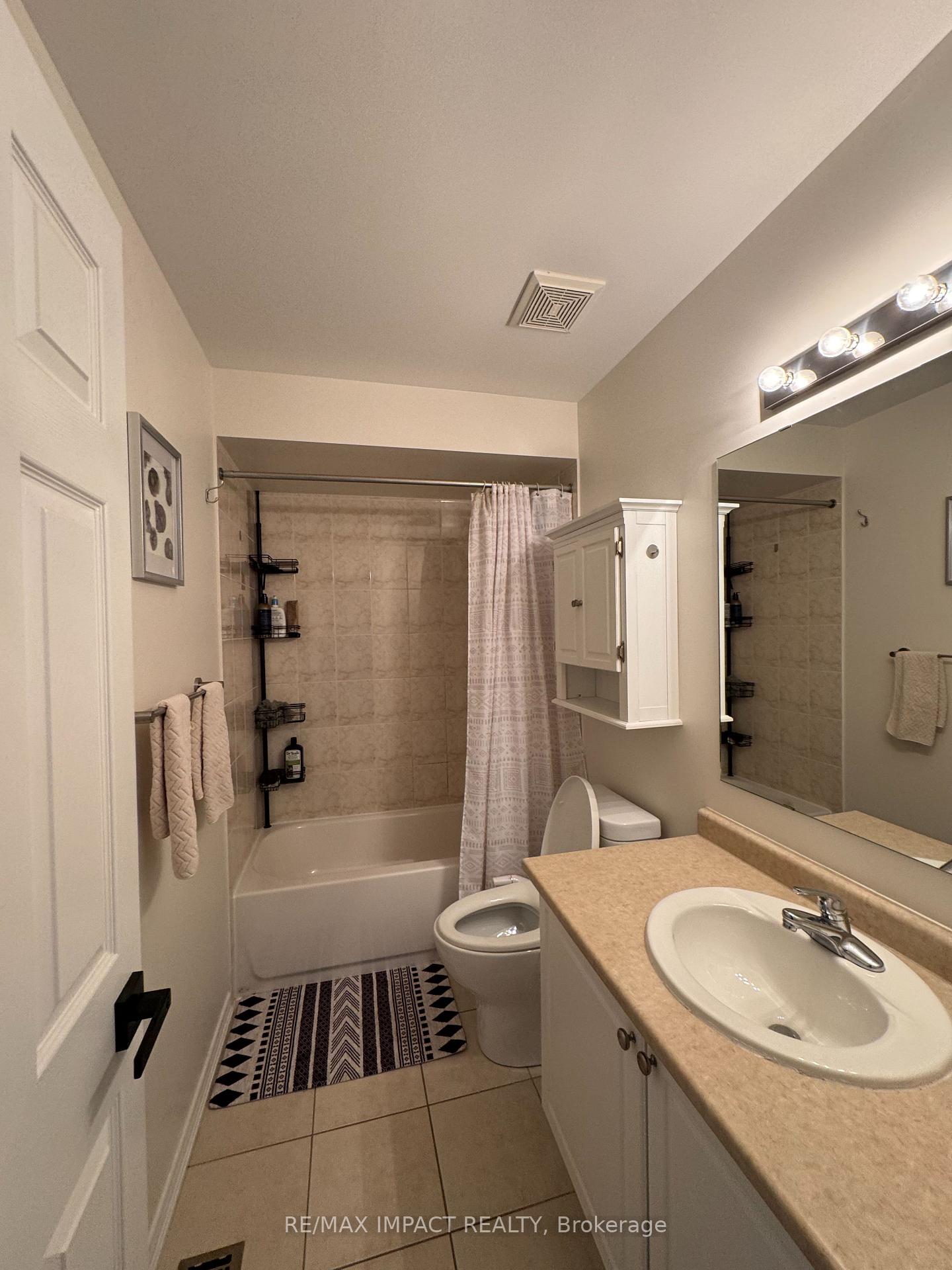 Photo 28 of 31 Quackenbush Street, Clarington, Bowmanville — HOMEH