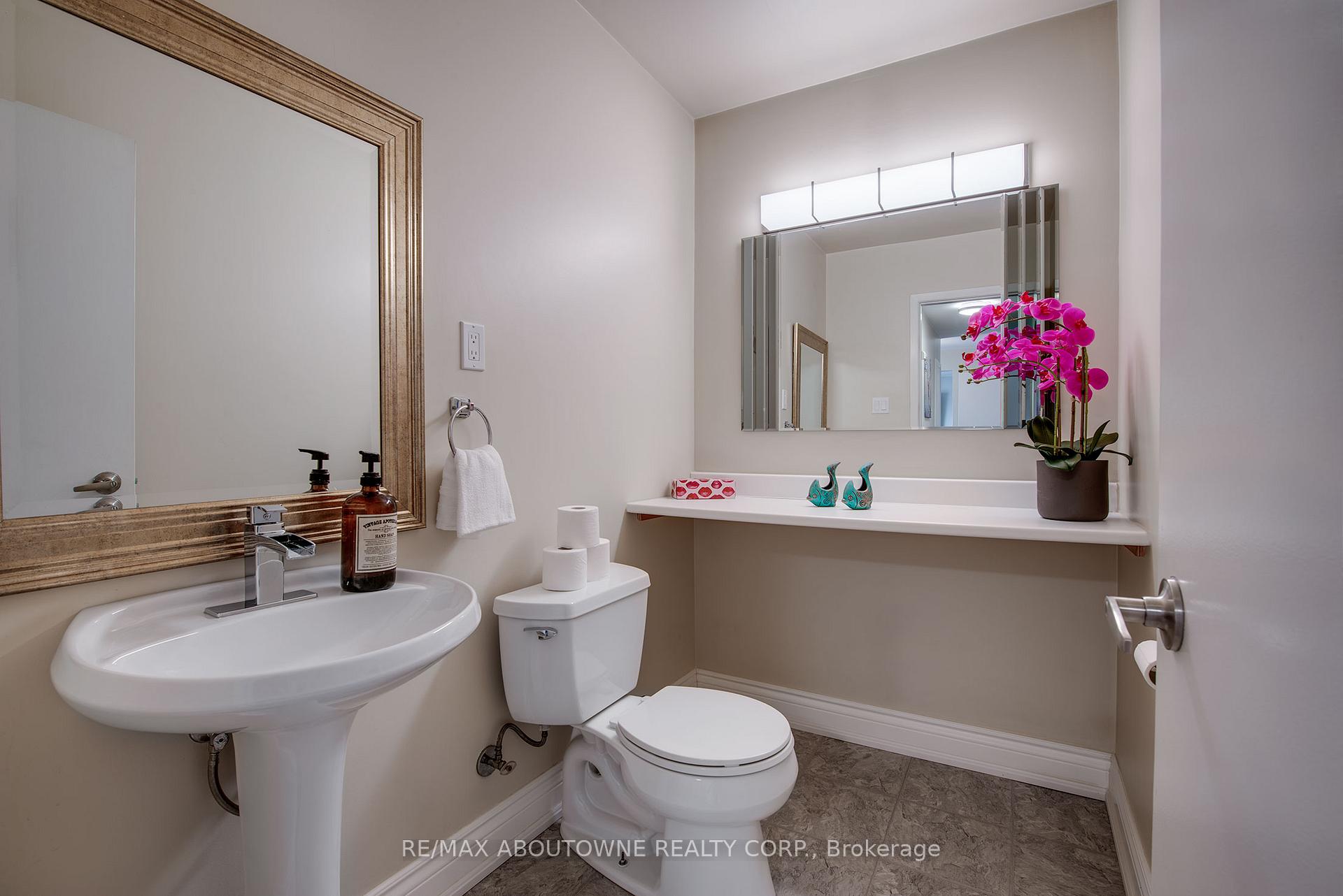 Photo 19 of 4018 New Street, Burlington, Shoreacres — HOMEH