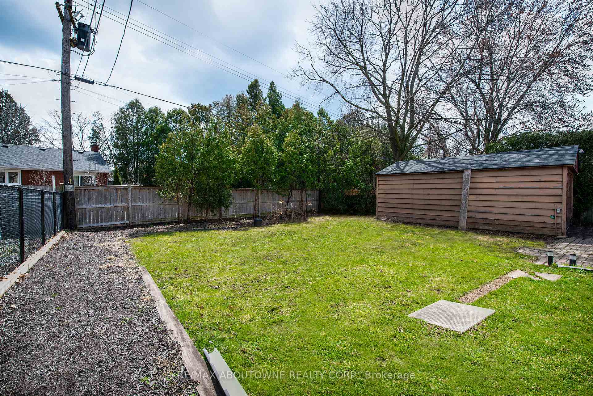 Photo 20 of 4018 New Street, Burlington, Shoreacres — HOMEH
