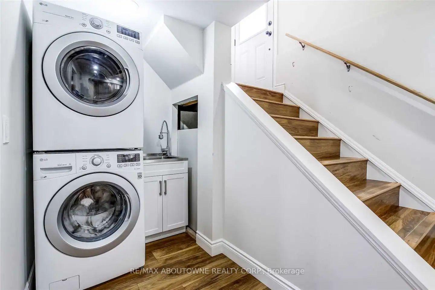 Photo 24 of 4018 New Street, Burlington, Shoreacres — HOMEH