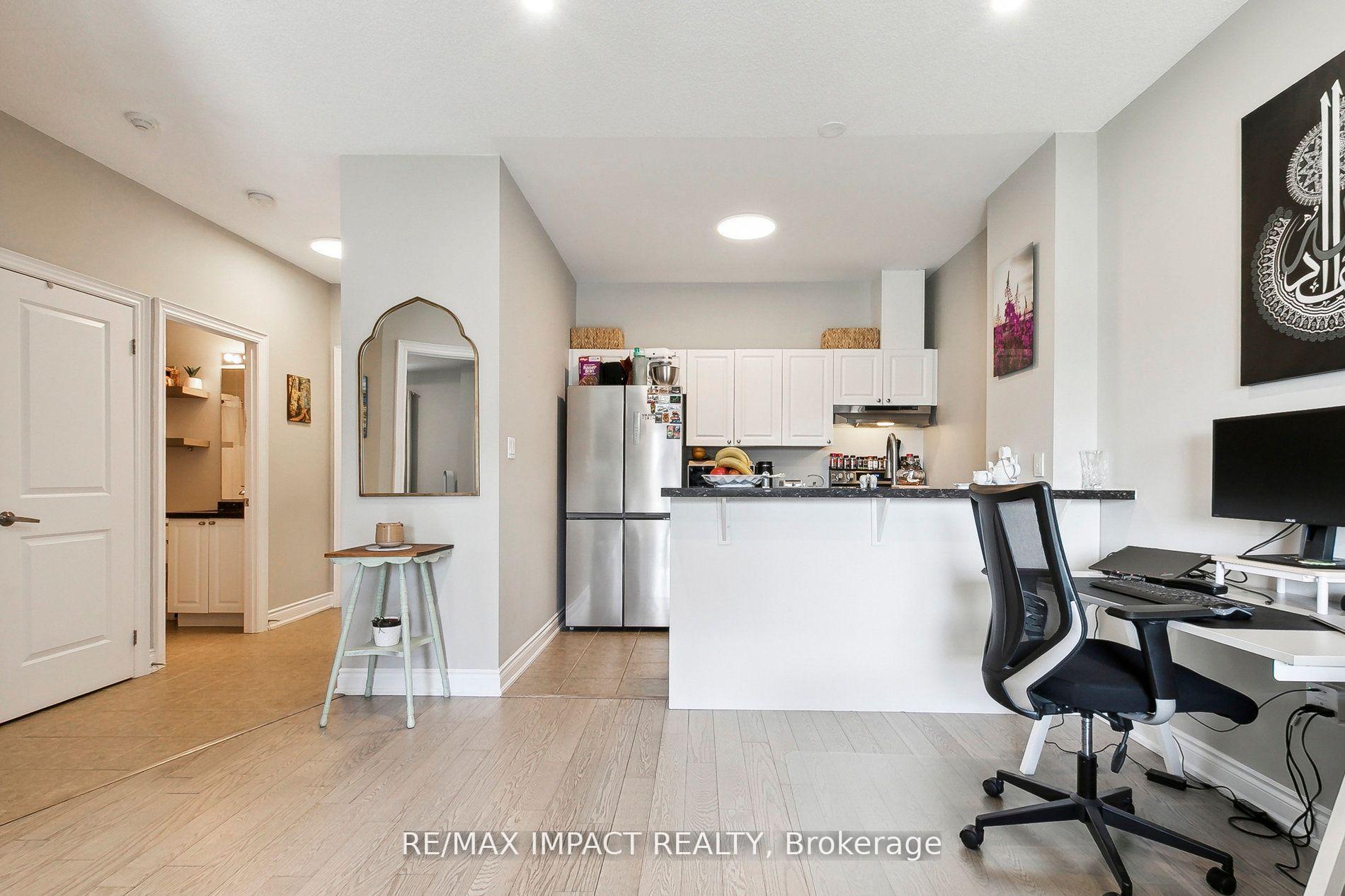 Photo 17 of Unit L-05, 1 Sidney Lane, Clarington, Bowmanville — HOMEH