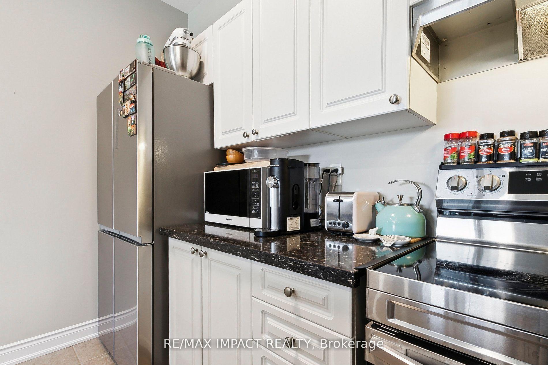Photo 13 of Unit L-05, 1 Sidney Lane, Clarington, Bowmanville — HOMEH