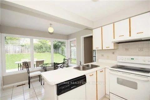 Photo 2 of 51 Braebrook Drive, Whitby, Pringle Creek — HOMEH