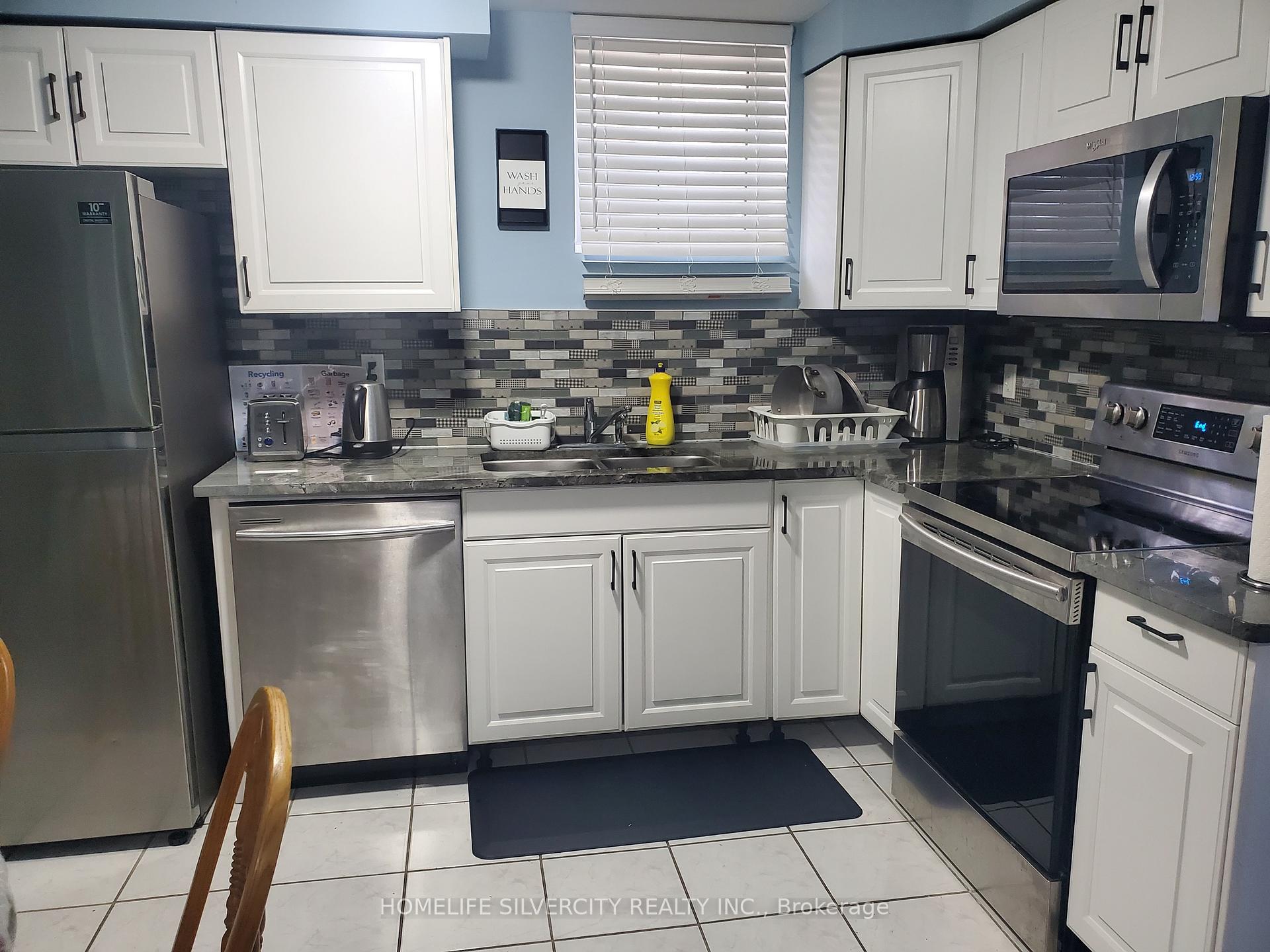 Photo 3 of Unit Basement#2, 700 Peter Robertson Boulevard, Brampton, Sandringham-Wellington — HOMEH