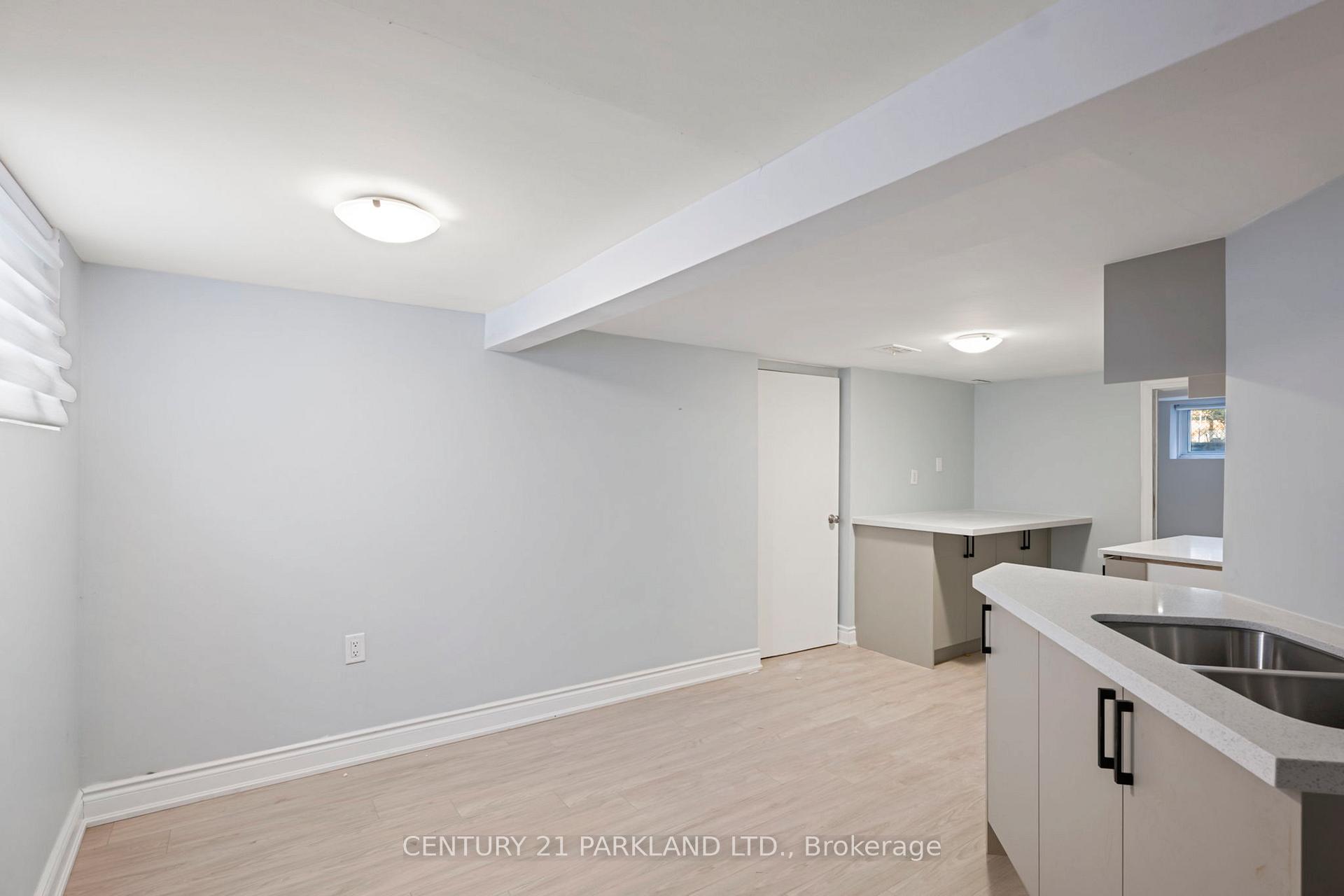 Photo 13 of Unit BASEMENT, 468 Oakwood Drive, Pickering, Rosebank — HOMEH