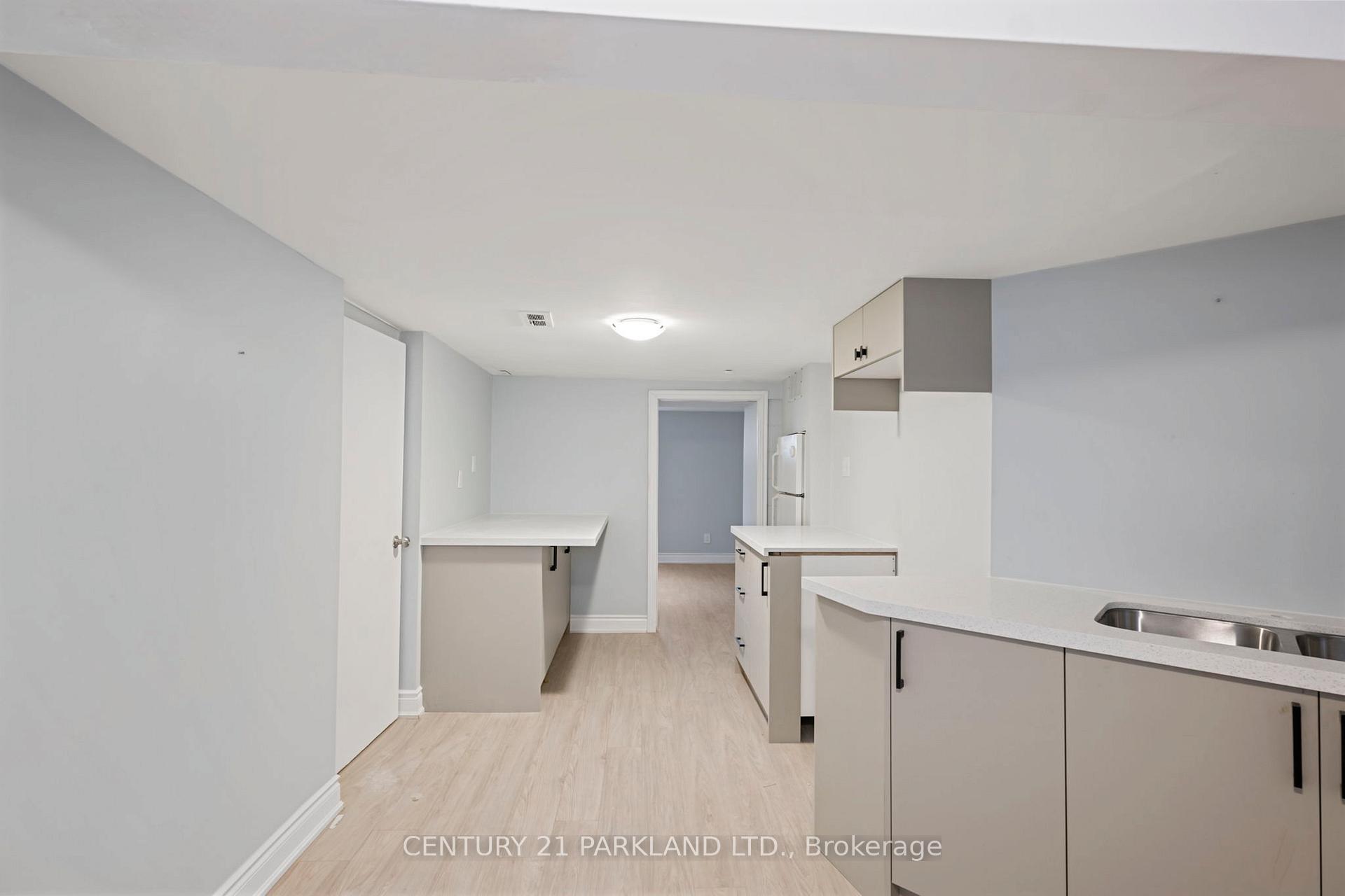 Photo 7 of Unit BASEMENT, 468 Oakwood Drive, Pickering, Rosebank — HOMEH