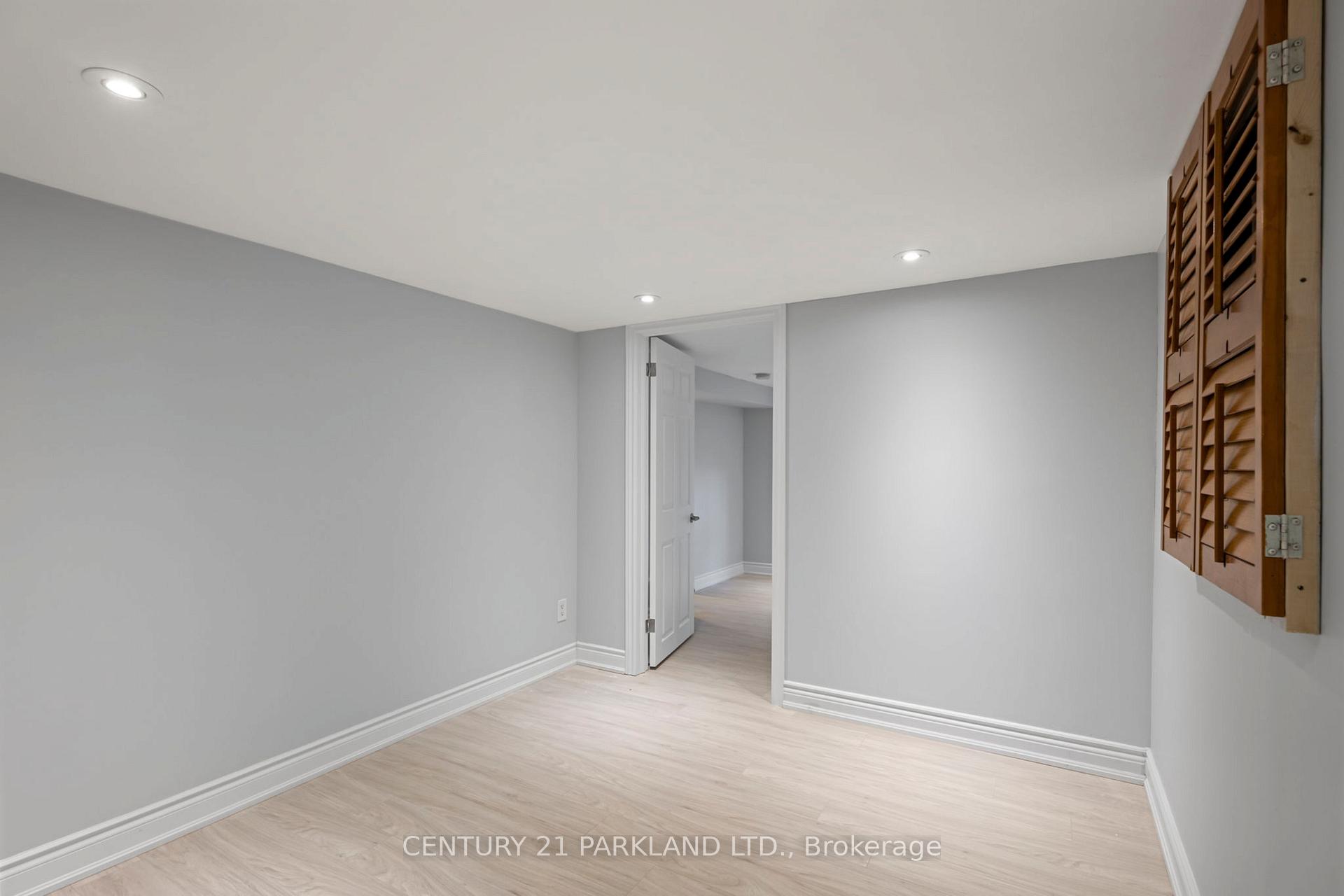 Photo 2 of Unit BASEMENT, 468 Oakwood Drive, Pickering, Rosebank — HOMEH