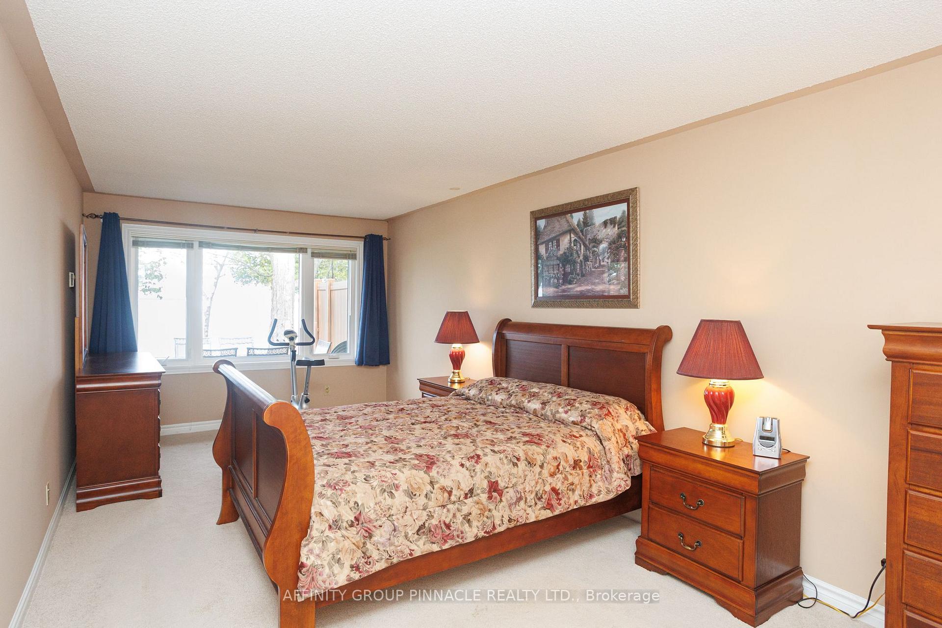 Photo 36 of Unit 16, B90 Parklawn Boulevard, Brock, Beaverton — HOMEH