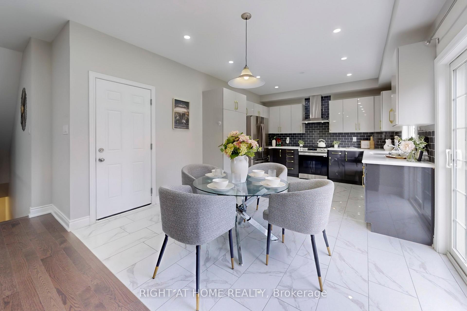 Photo 7 of 19 Creedon Crescent, Ajax, Northwest Ajax — HOMEH