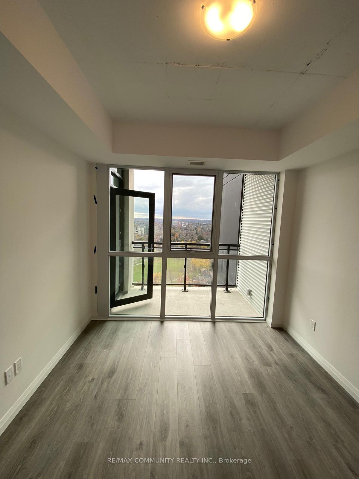 Photo 4 of Unit 2307, 60 Charles Street W, Kitchener — HOMEH