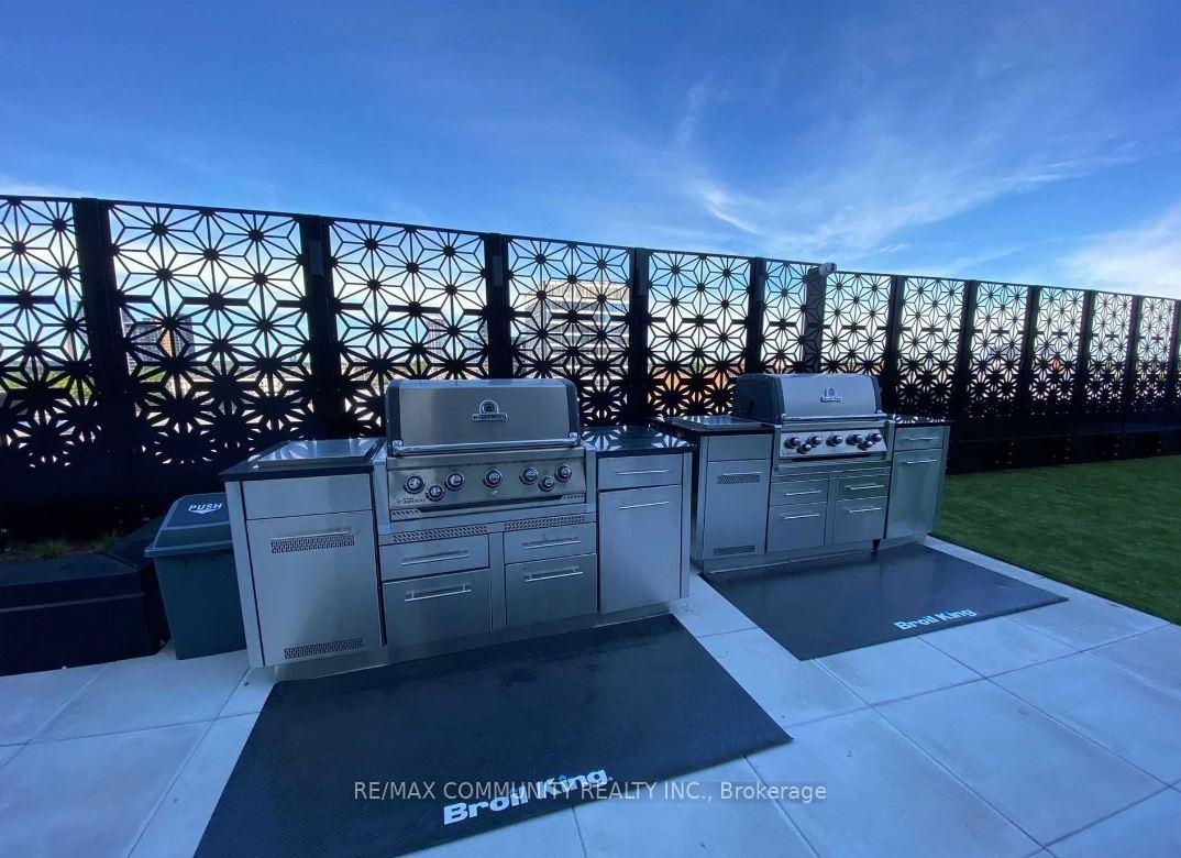 Photo 16 of Unit 2307, 60 Charles Street W, Kitchener — HOMEH