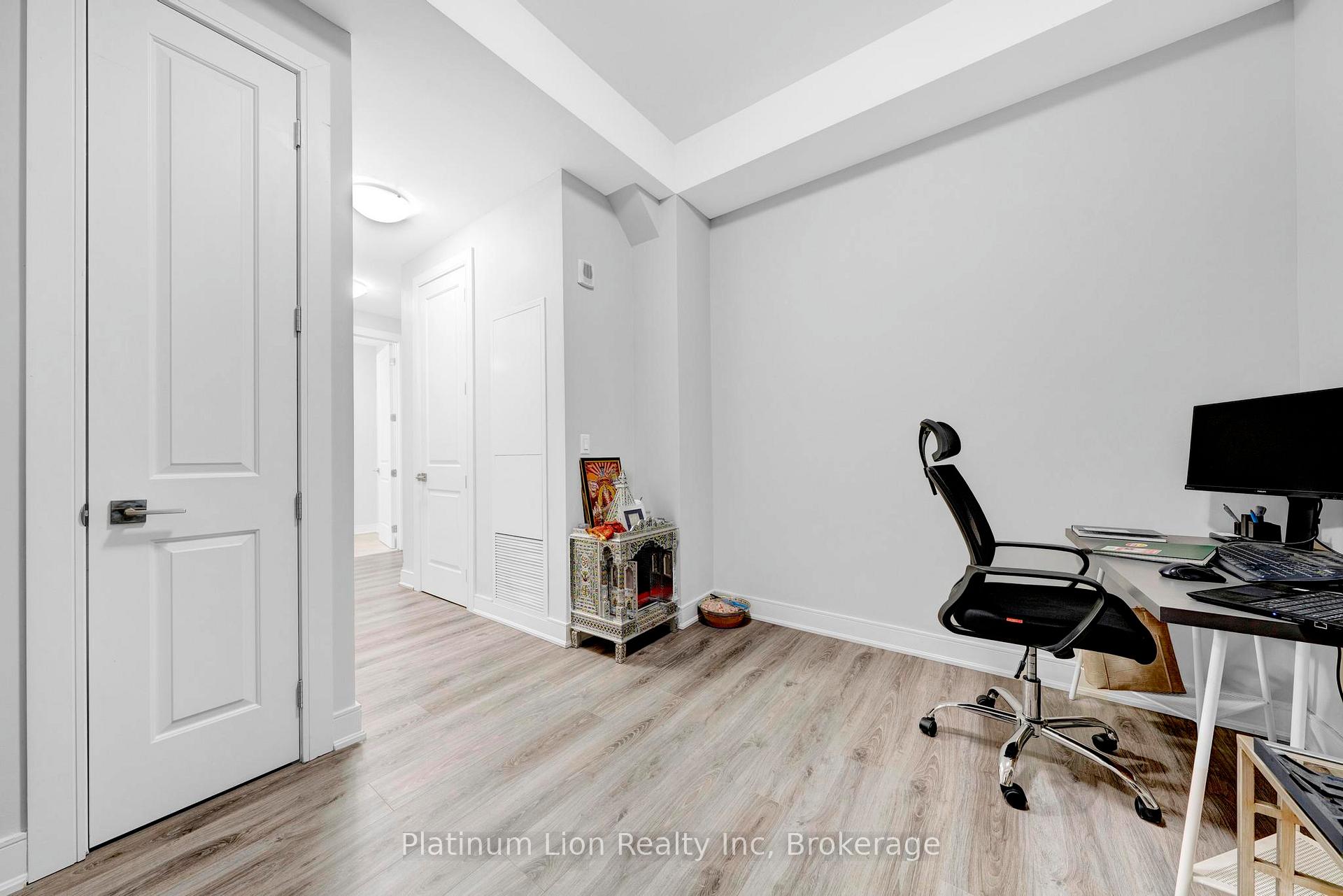 Photo 21 of Unit 704, 150 Main Street W, Hamilton, Central — HOMEH