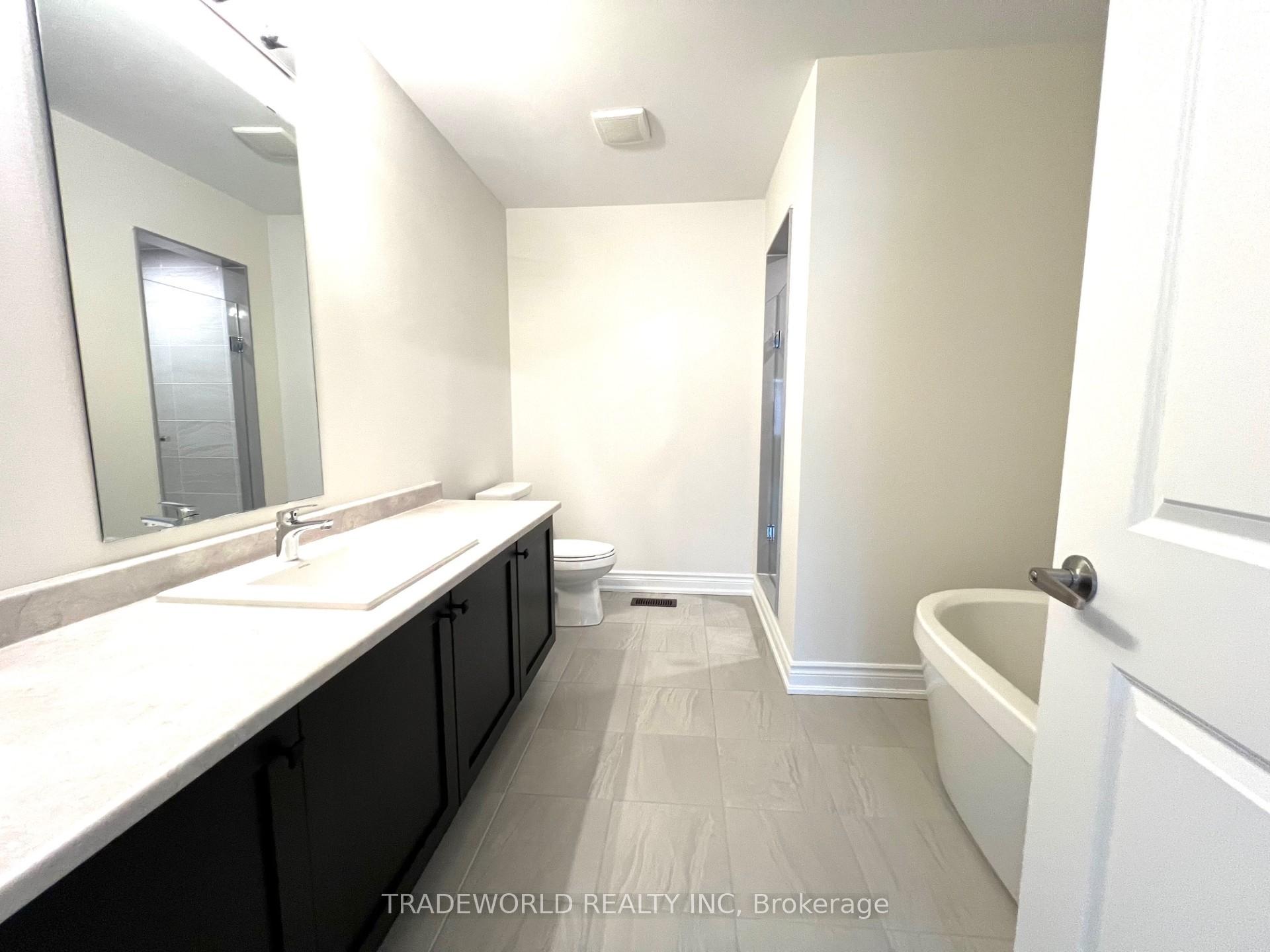 Photo 7 of 2975 Grindstone Crescent, Pickering, Rural Pickering — HOMEH