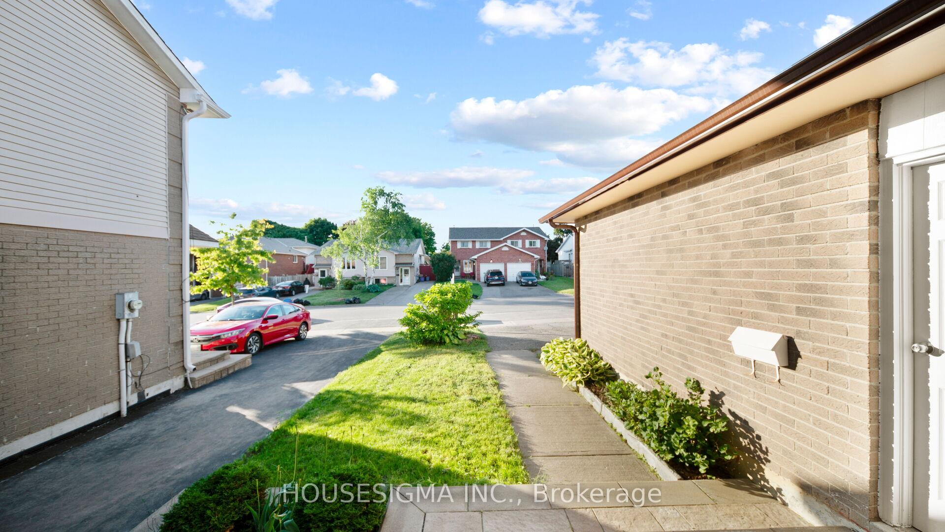 Photo 12 of 1323 Sunningdale Avenue, Oshawa, Donevan — HOMEH