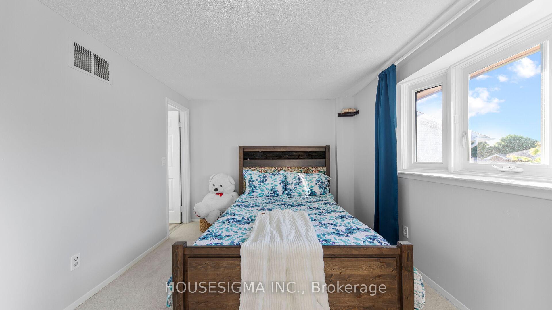 Photo 24 of 1323 Sunningdale Avenue, Oshawa, Donevan — HOMEH