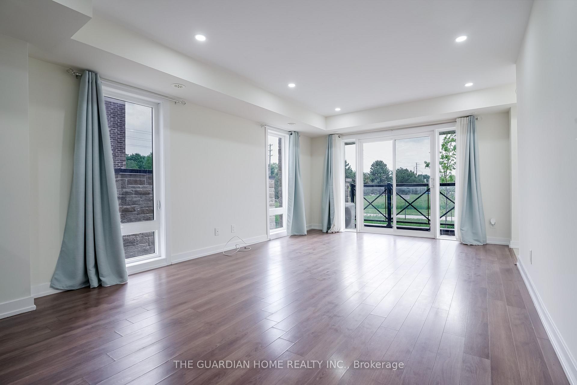 Photo 4 of Unit 202, 10 Dunsheath Way, Markham, Cornell — HOMEH