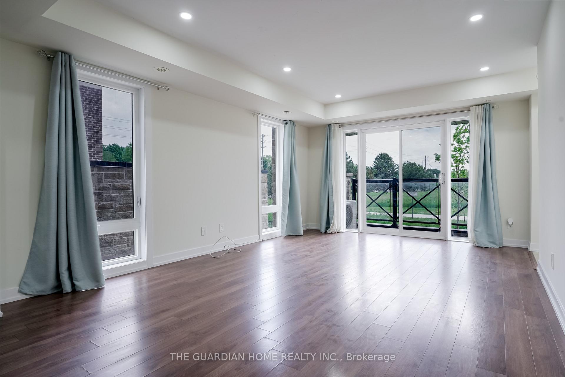 Photo 9 of Unit 202, 10 Dunsheath Way, Markham, Cornell — HOMEH