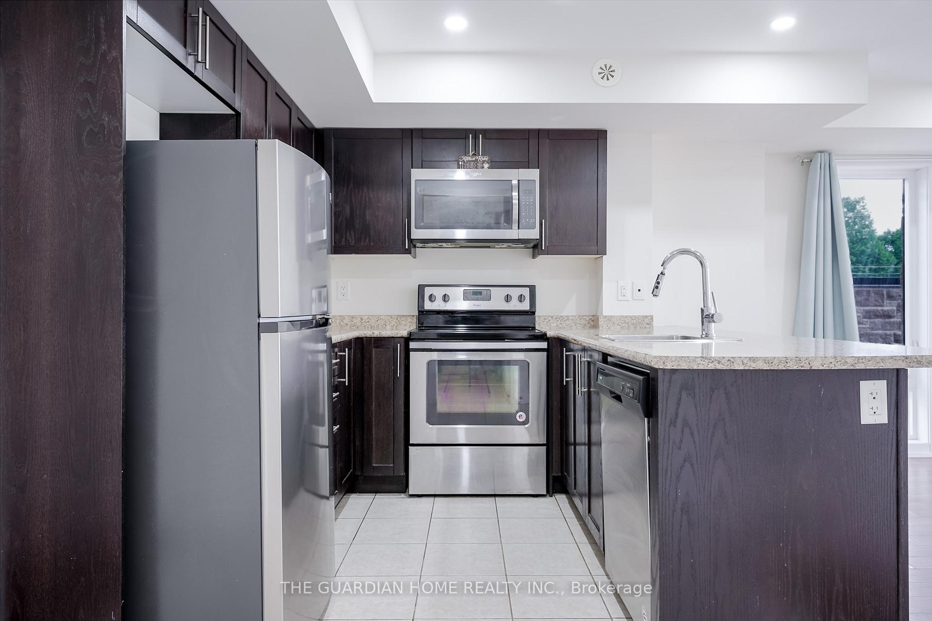 Photo 7 of Unit 202, 10 Dunsheath Way, Markham, Cornell — HOMEH