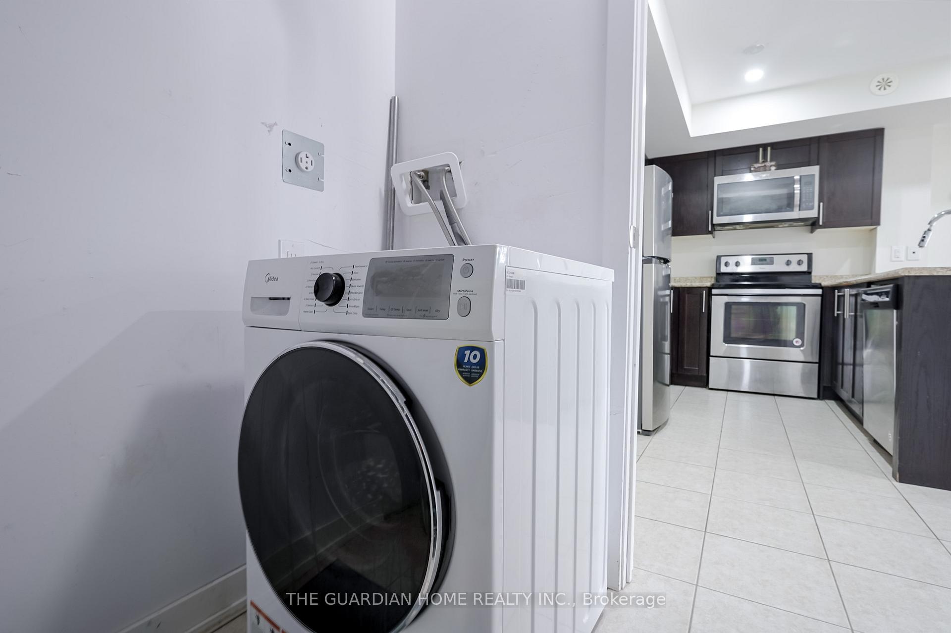 Photo 34 of Unit 202, 10 Dunsheath Way, Markham, Cornell — HOMEH