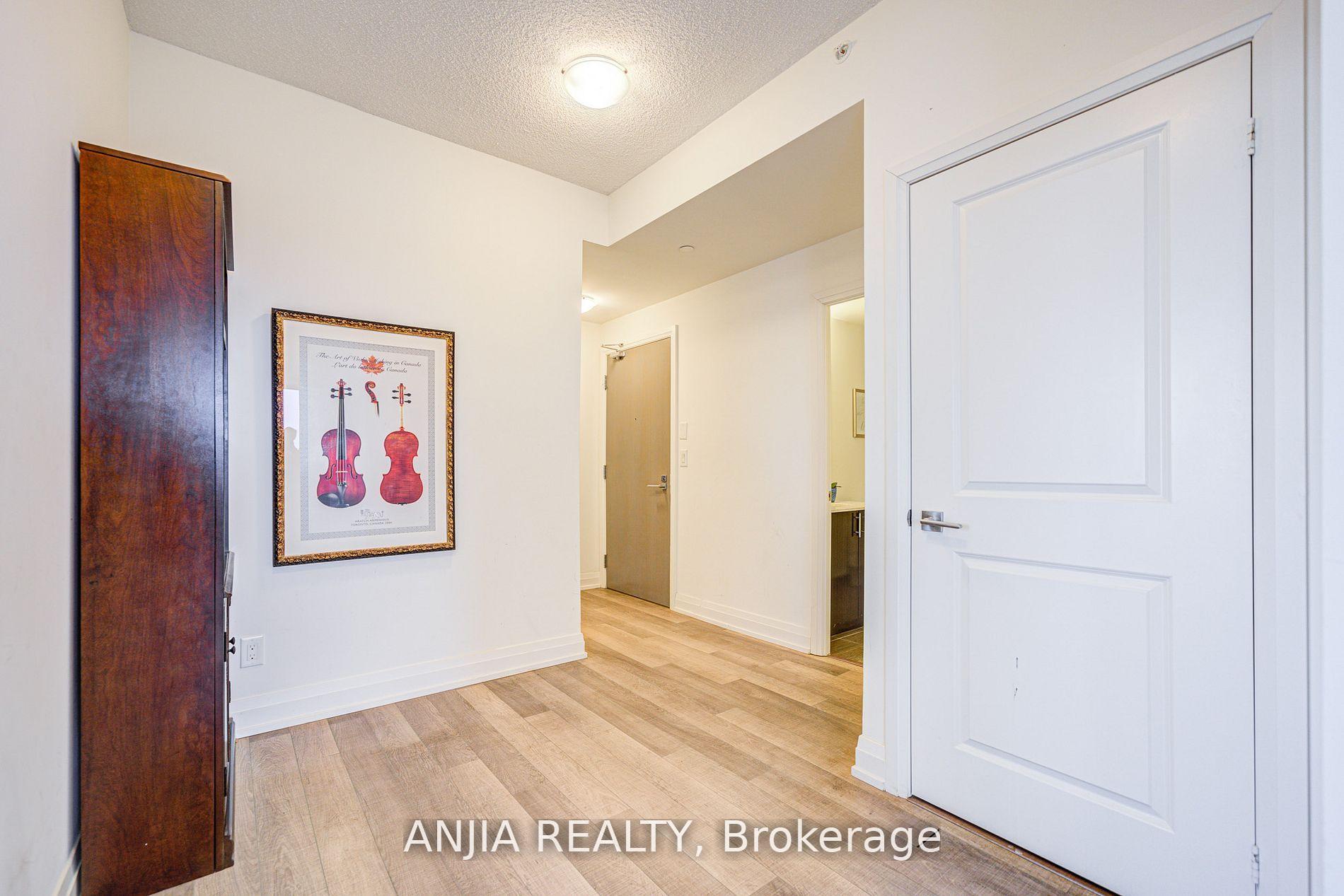 Photo 10 of Unit 2012, 7165 Yonge Street, Markham, Grandview — HOMEH
