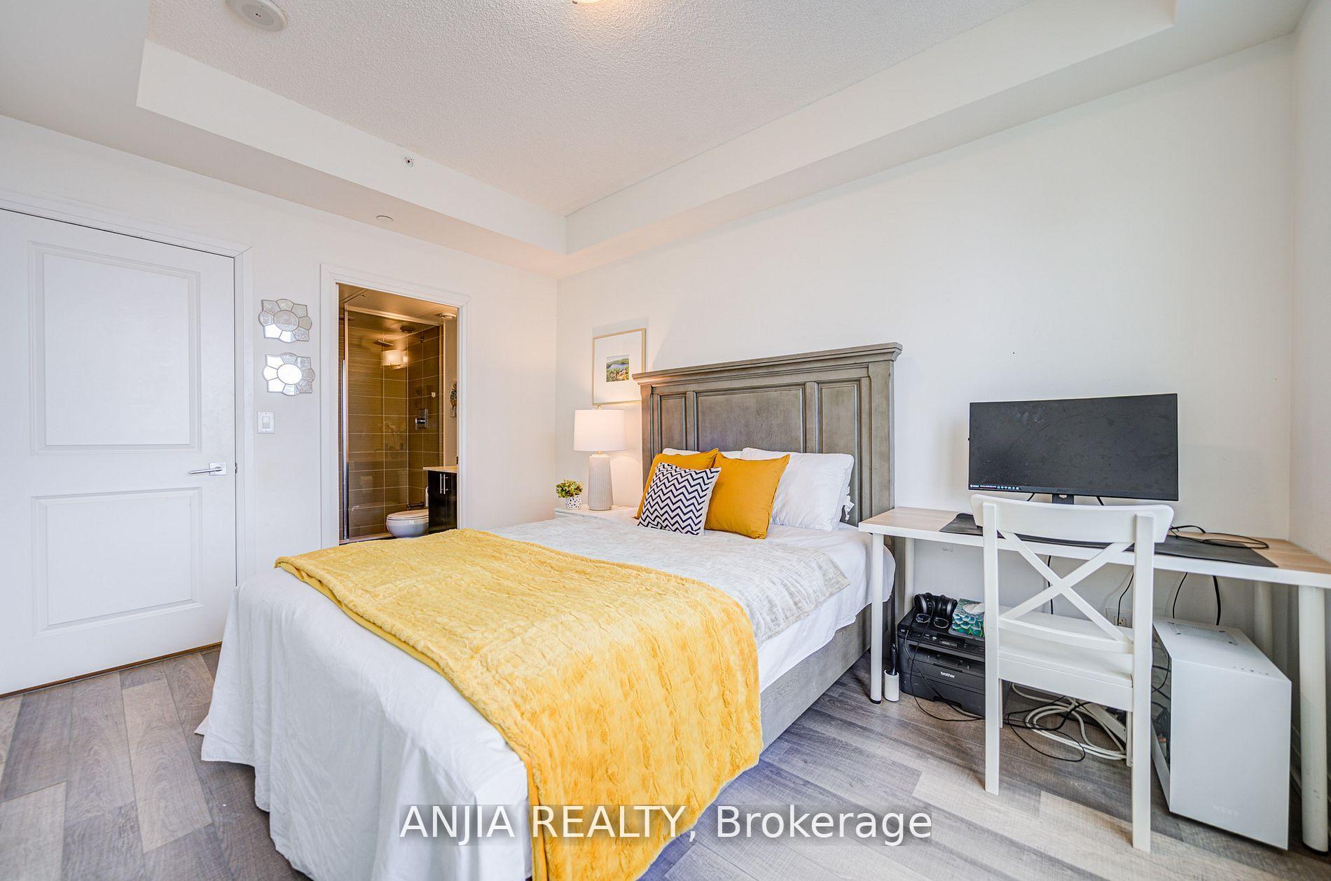 Photo 33 of Unit 2012, 7165 Yonge Street, Markham, Grandview — HOMEH