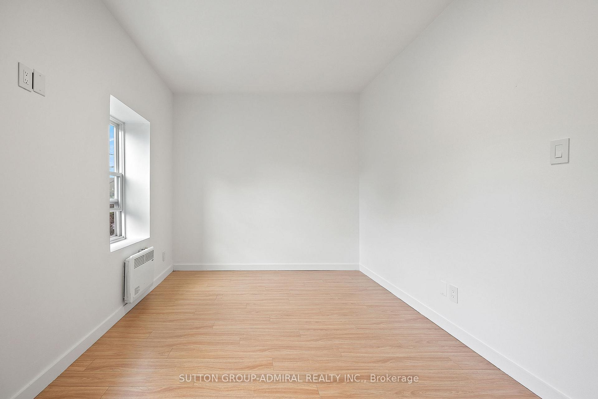 Photo 9 of Unit 3, 1969 Queen Street E, Toronto, The Beaches — HOMEH