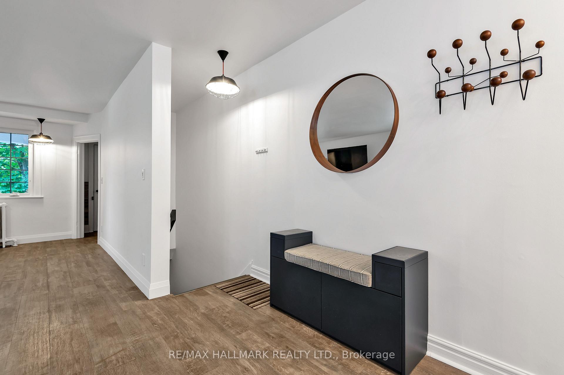 Photo 12 of Unit upper, 28 Wineva Avenue, Toronto, The Beaches — HOMEH