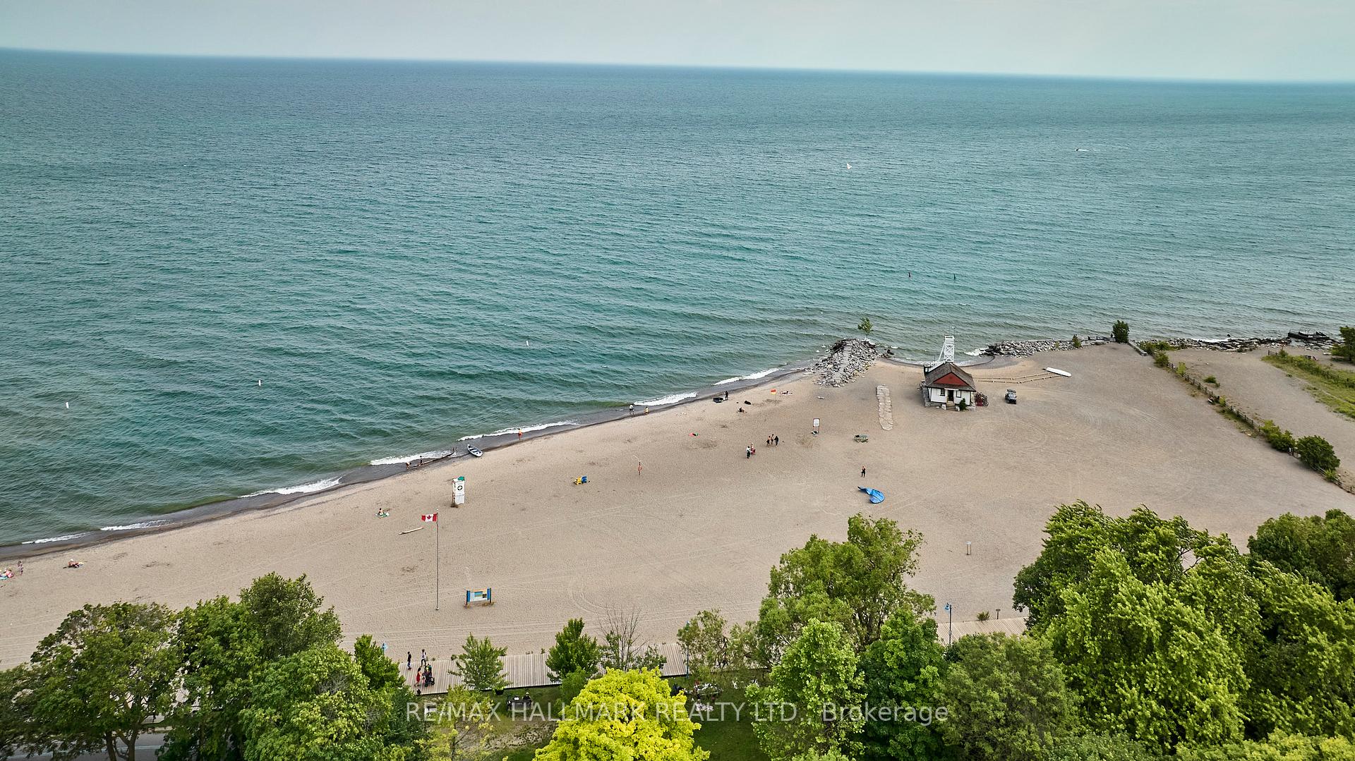 Photo 24 of Unit upper, 28 Wineva Avenue, Toronto, The Beaches — HOMEH