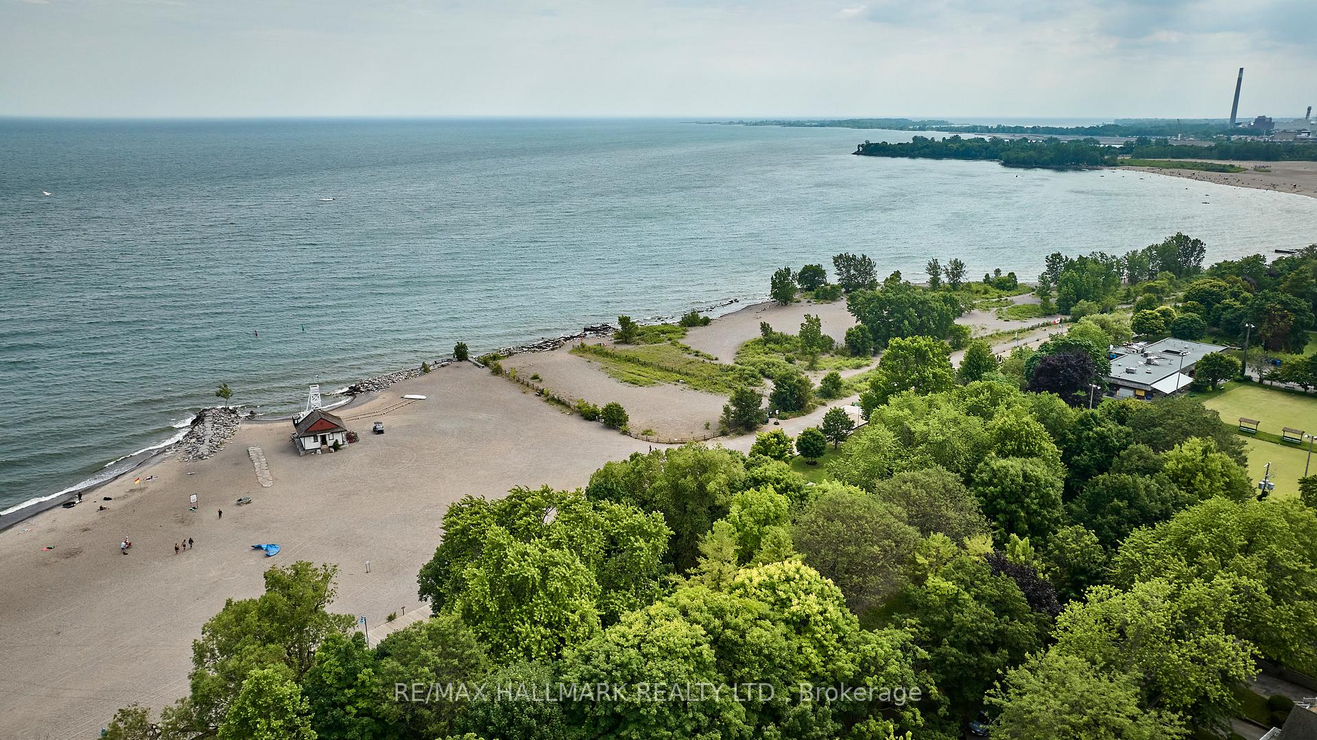 Photo 46 of Unit upper, 28 Wineva Avenue, Toronto, The Beaches — HOMEH