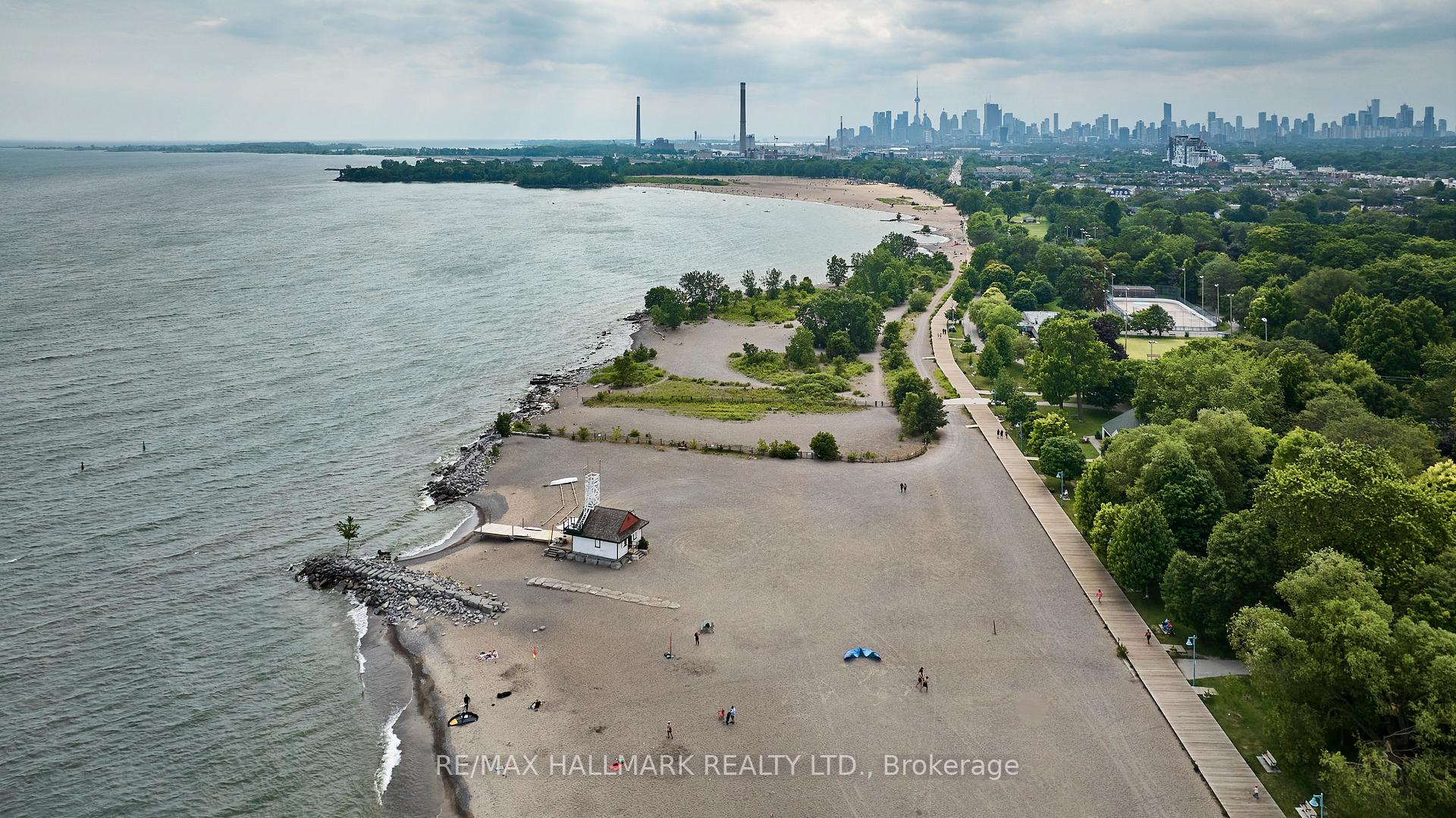 Photo 43 of Unit upper, 28 Wineva Avenue, Toronto, The Beaches — HOMEH